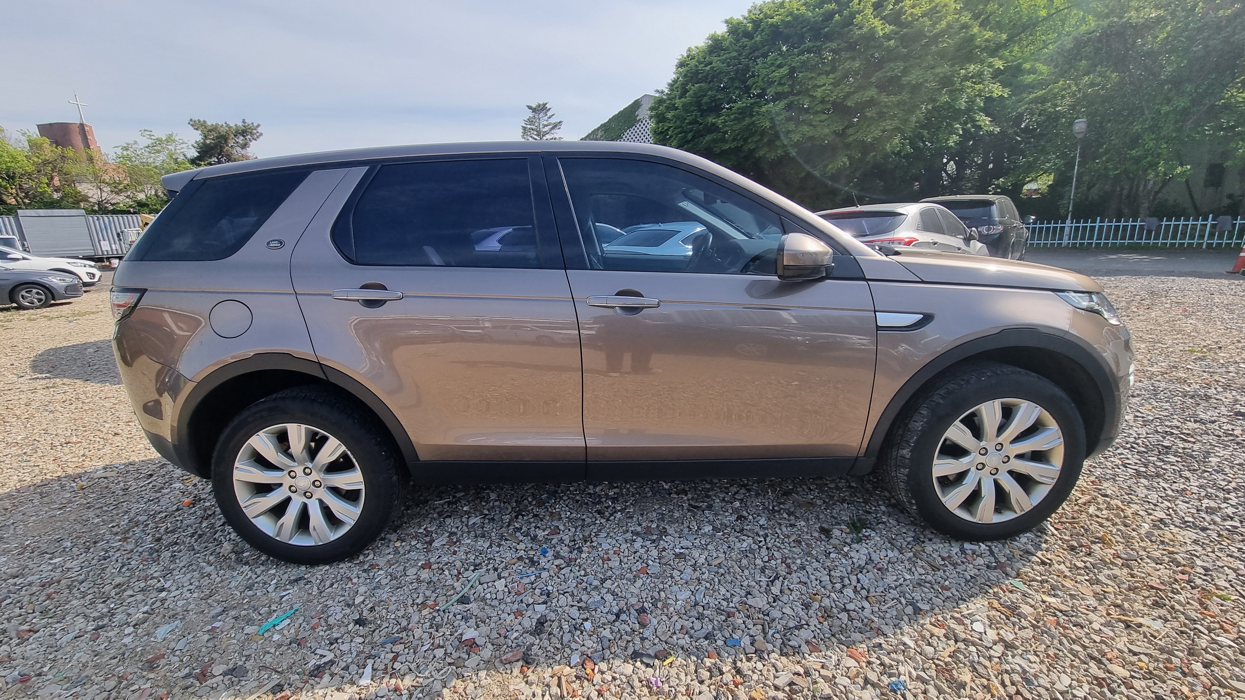 2016 LAND ROVER DISCOVERY SPORT 2.0 TD4 HSE LUXURY - Thumbnail 25