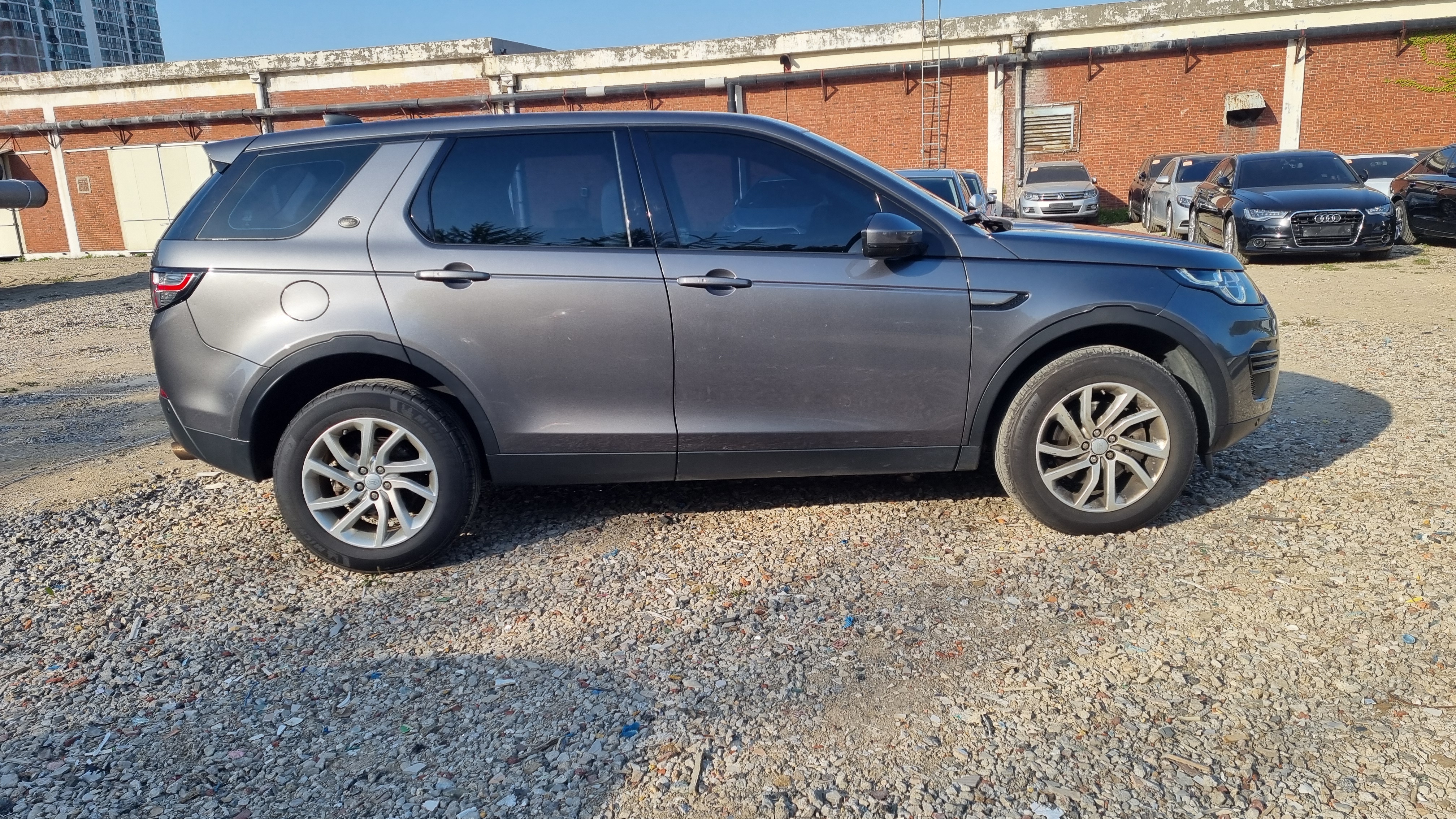 2017 LAND ROVER DISCOVERY SPORT 2.0 TD4 SE - Thumbnail 10