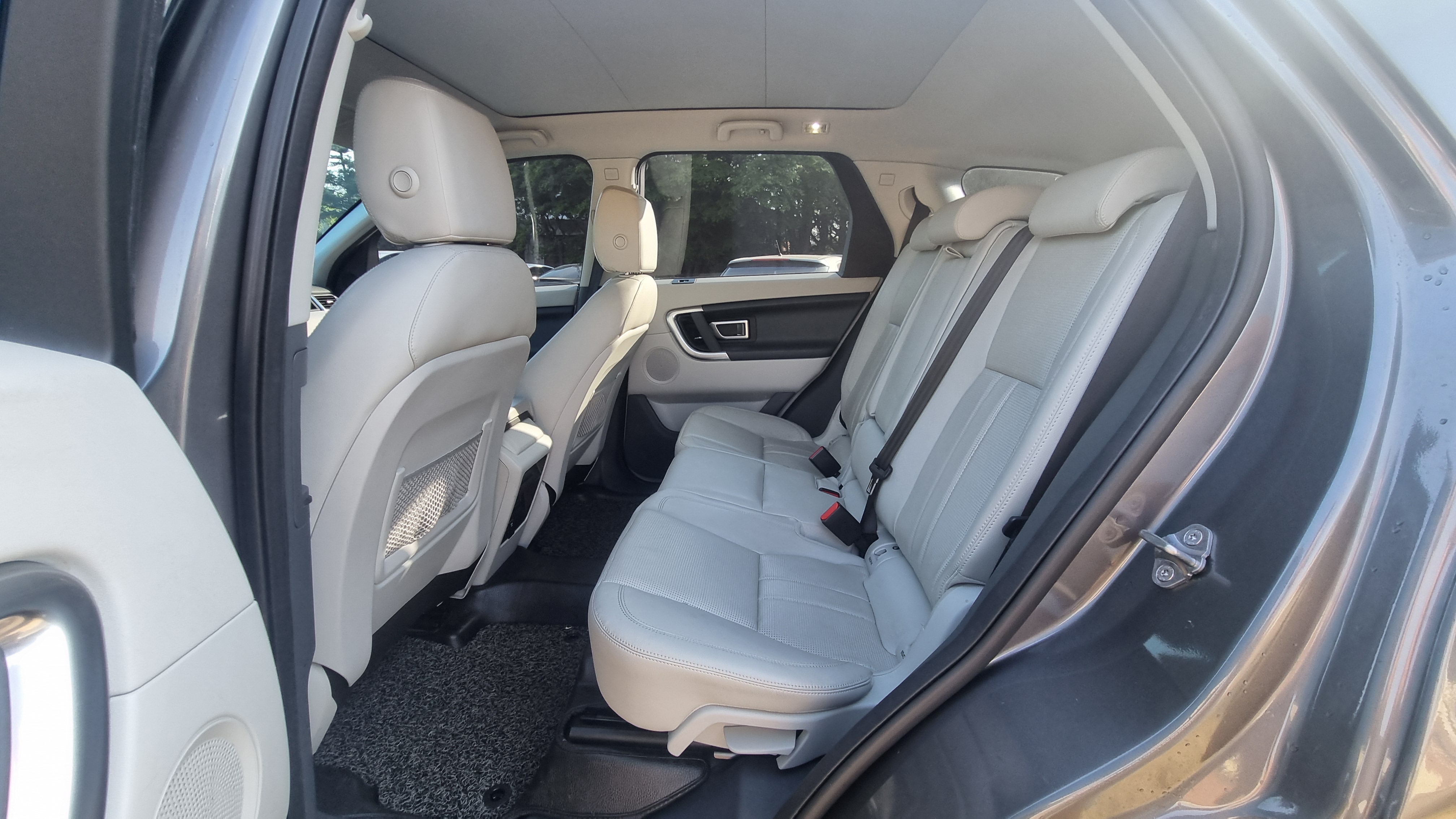 2017 LAND ROVER DISCOVERY SPORT 2.0 TD4 SE - Thumbnail 34