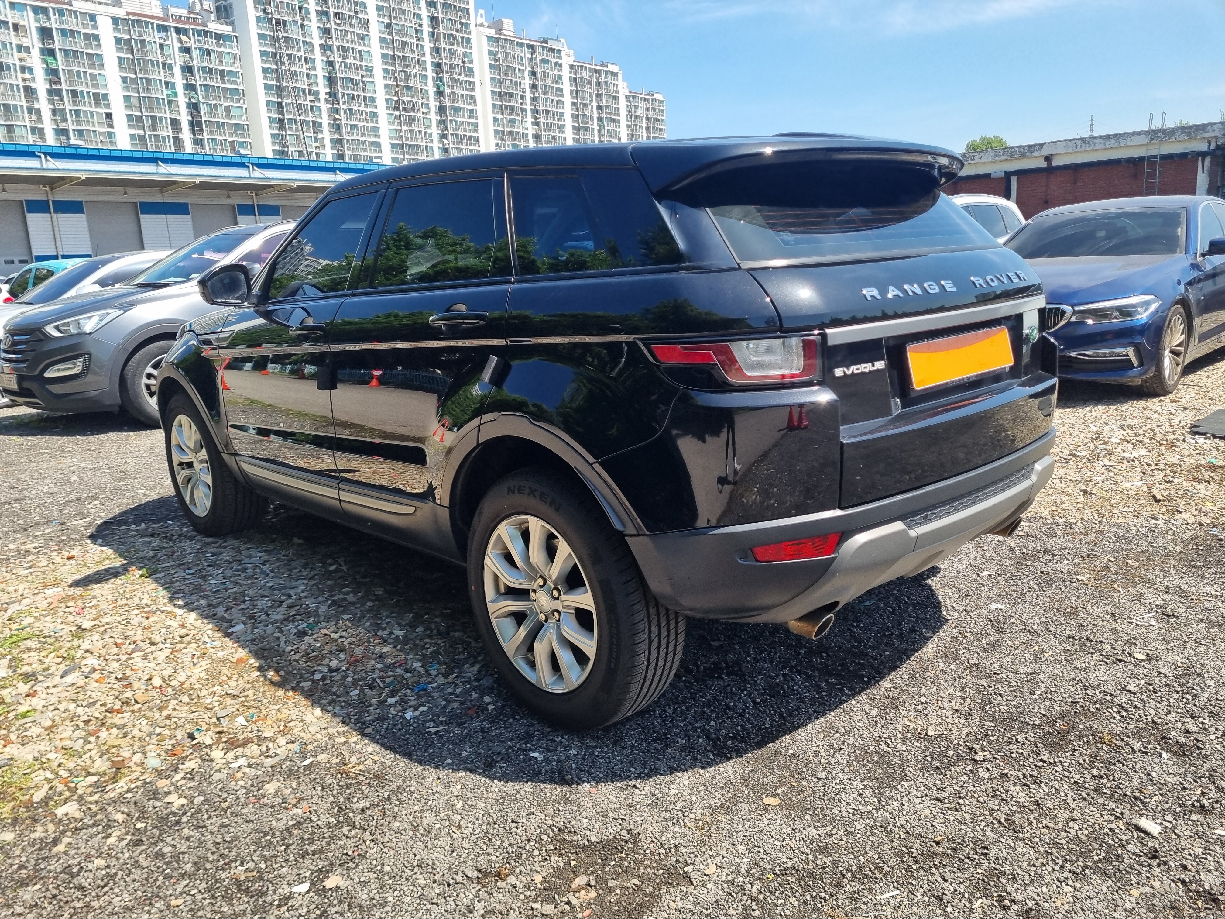 2016 LAND ROVER RANGE ROVER EVOQUE 2.0 TD4 SE - Thumbnail 23