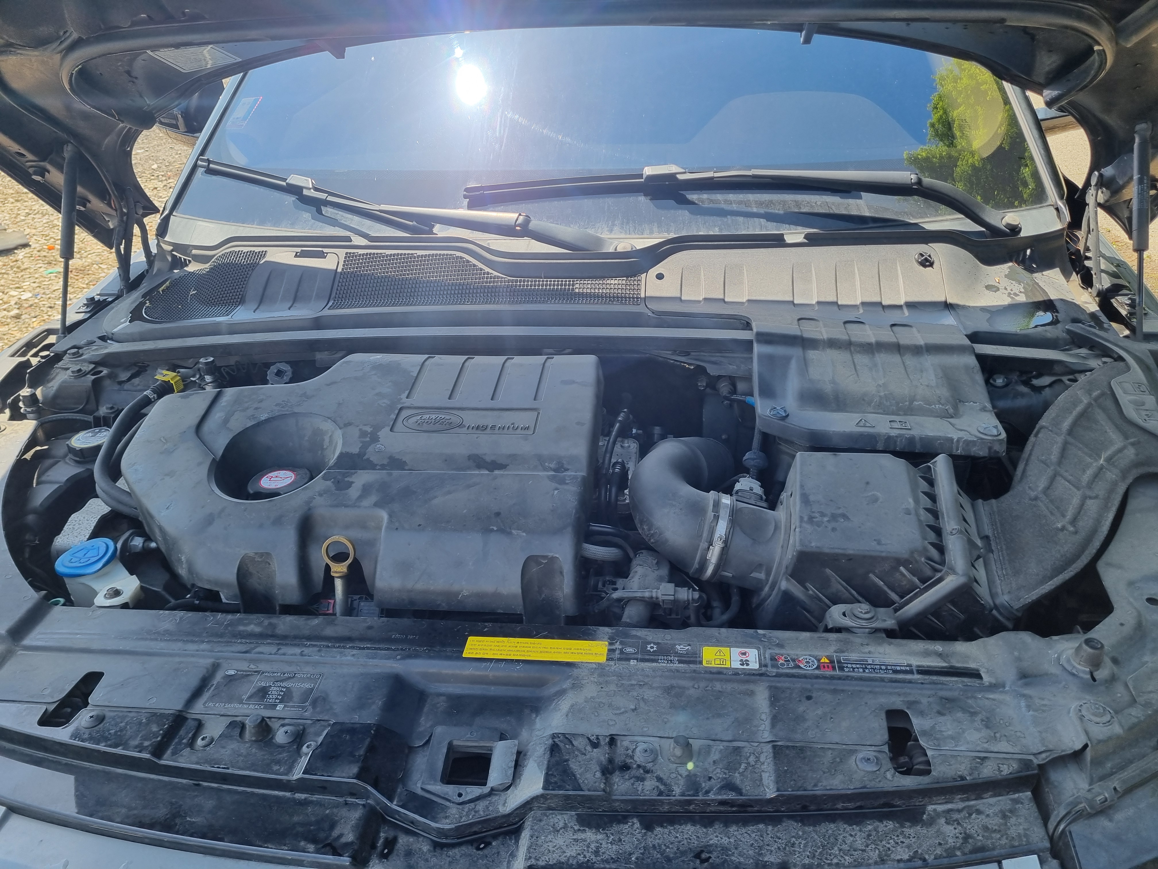 2016 LAND ROVER RANGE ROVER EVOQUE 2.0 TD4 SE - Thumbnail 39