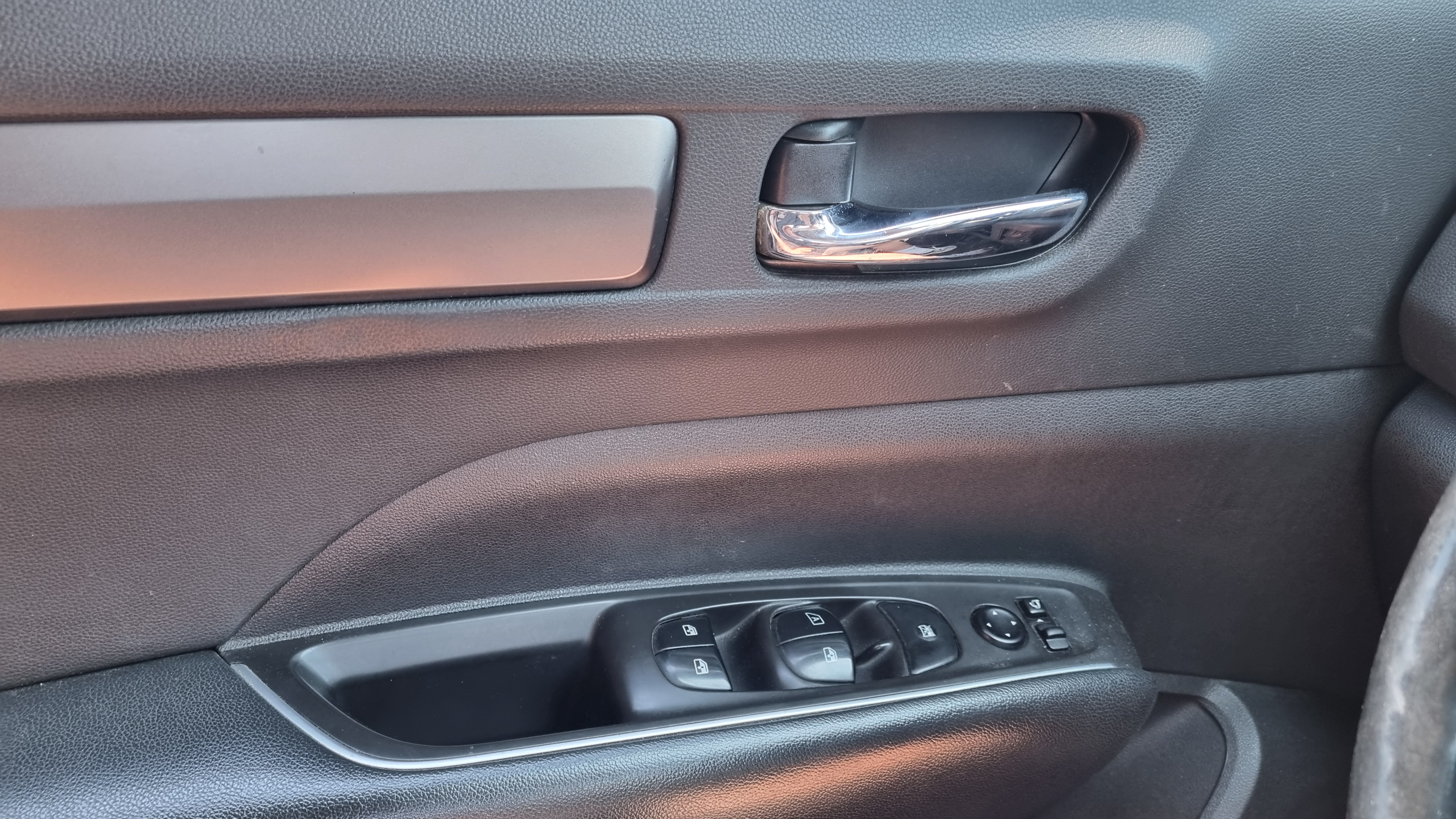2016 RENAULT KOREA QM6 DIESEL 2WD LE - Thumbnail 8