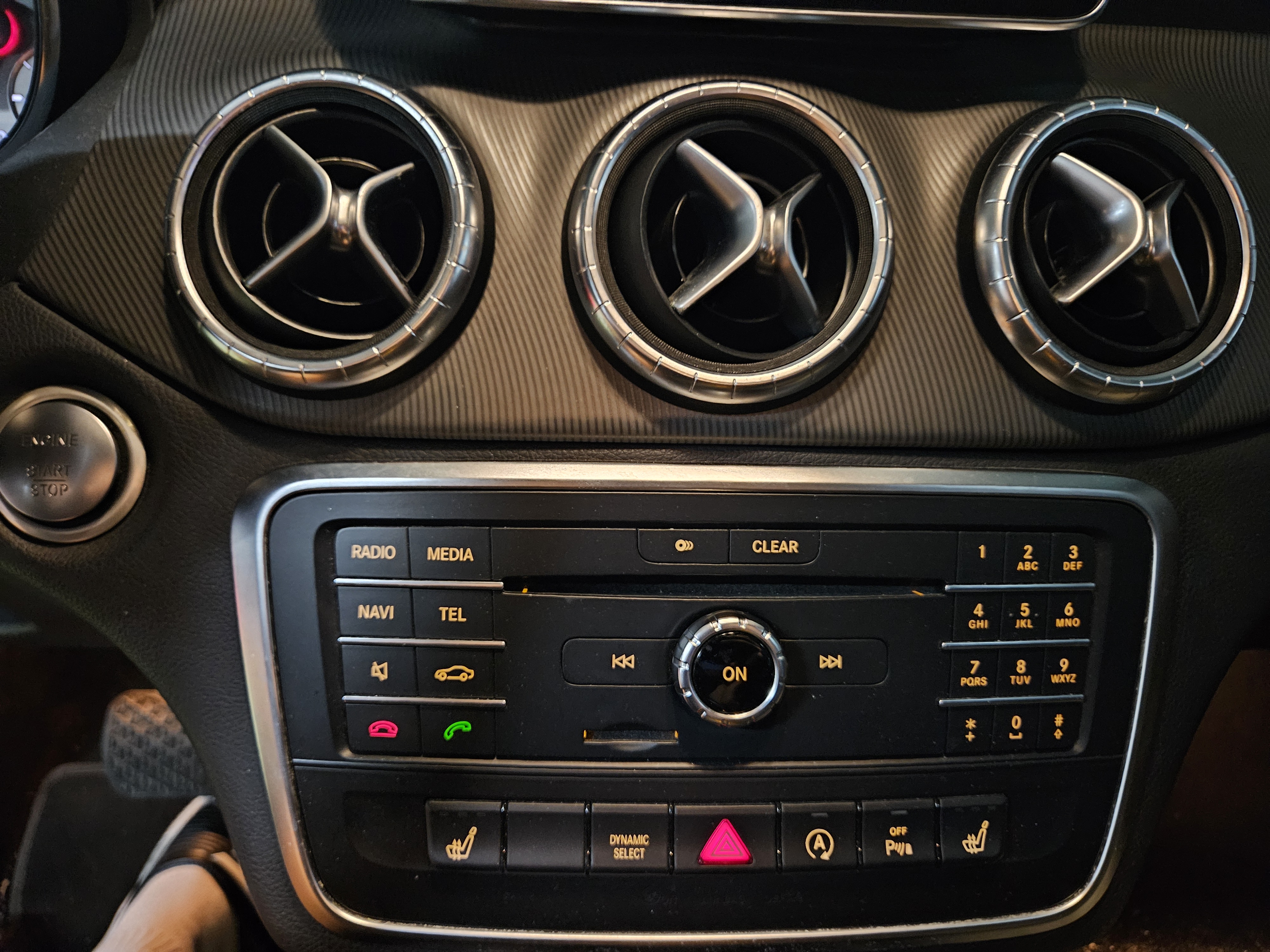 2016 MERCEDES-BENZ CLA 200D - Thumbnail 19