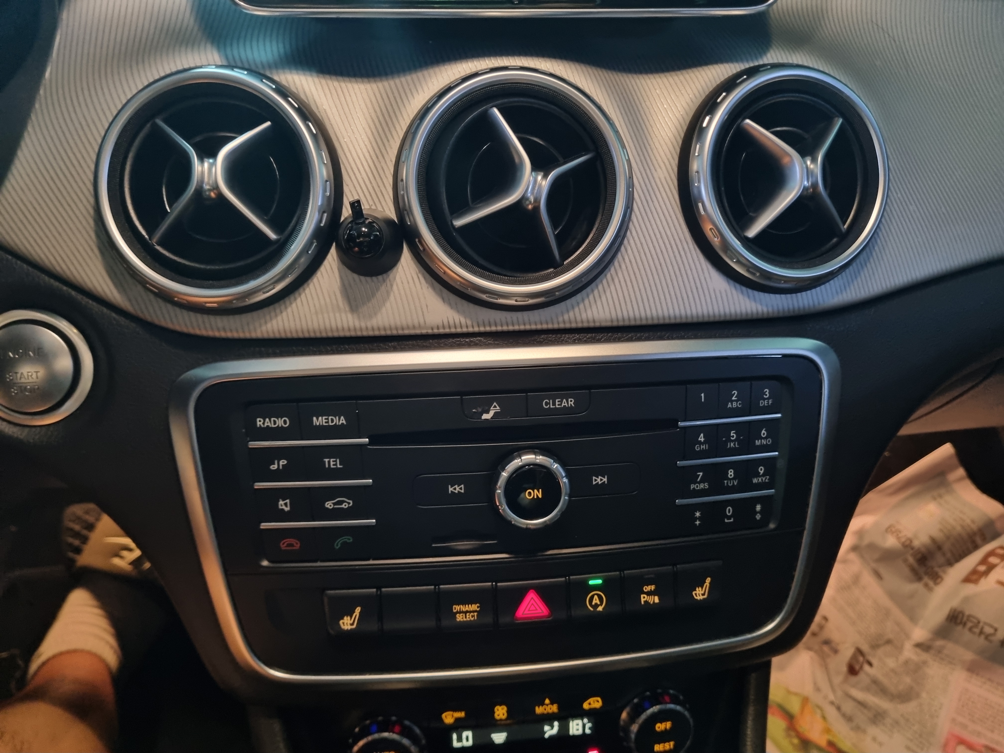 2017 MERCEDES BENZ GLA-CLASS X156 GLA200 D - Thumbnail 24