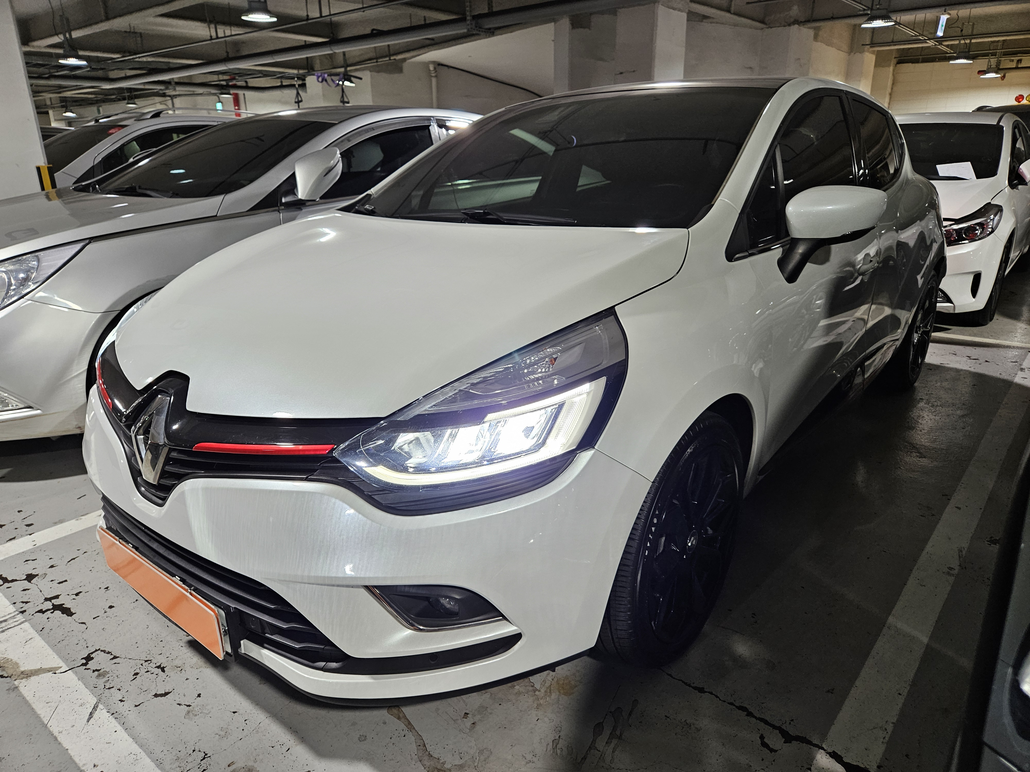 2019 RENAULT KOREA CLIO INTENS PANORAMIC - Thumbnail 2