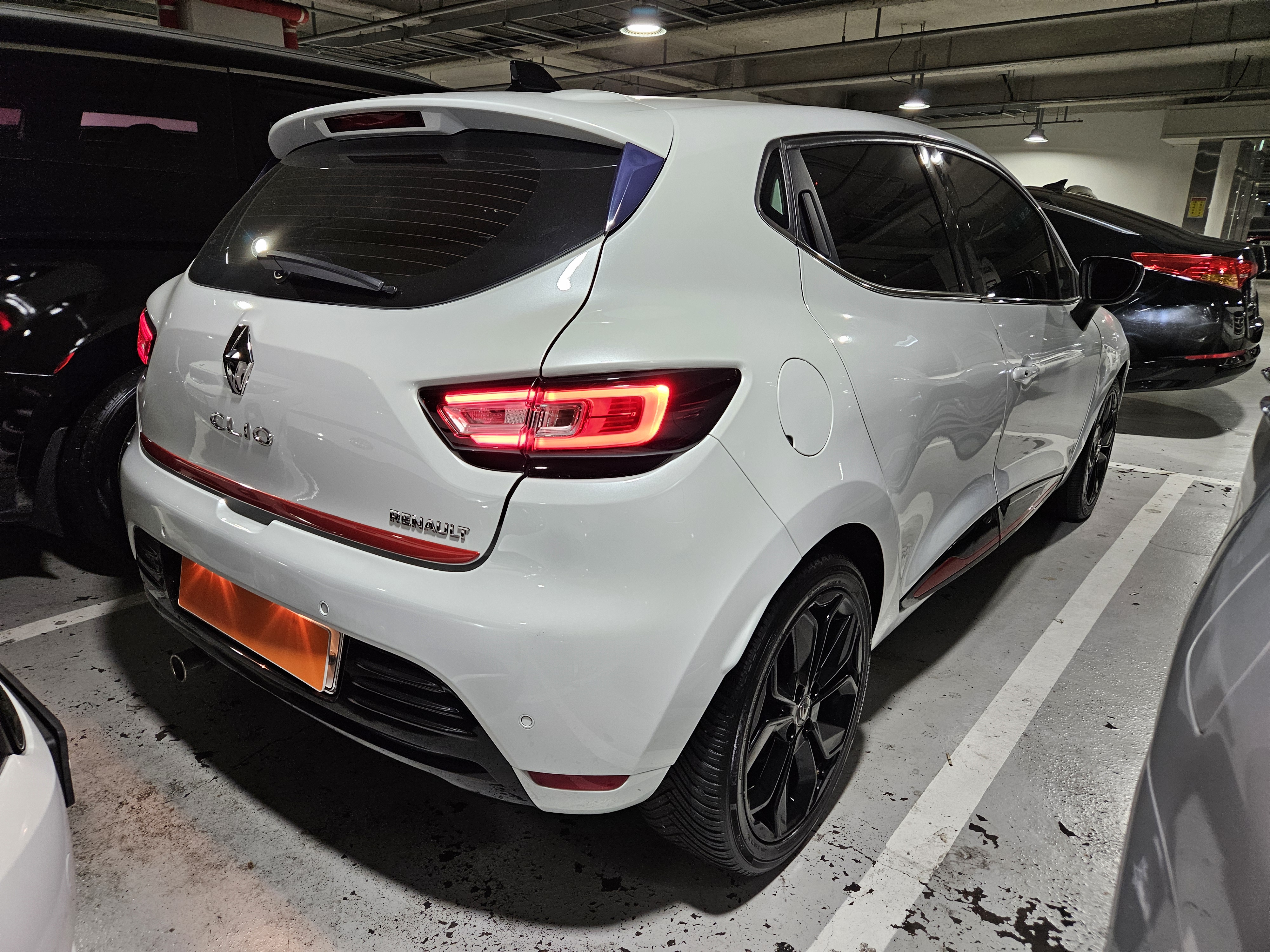 2019 RENAULT KOREA CLIO INTENS PANORAMIC - Thumbnail 4