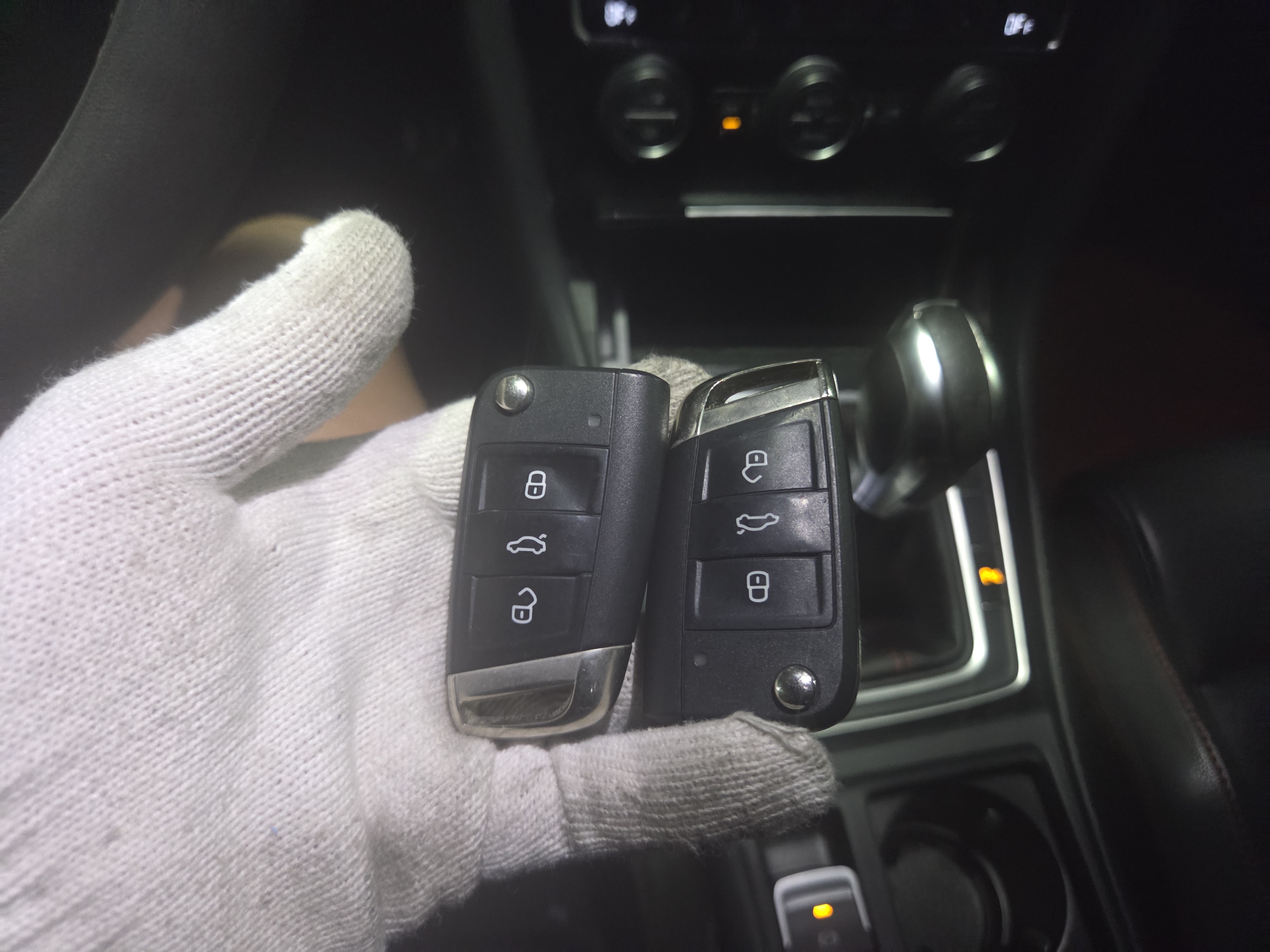 2016 VOLKSWAGEN GOLF MK7 2.0 GTI - Thumbnail 24