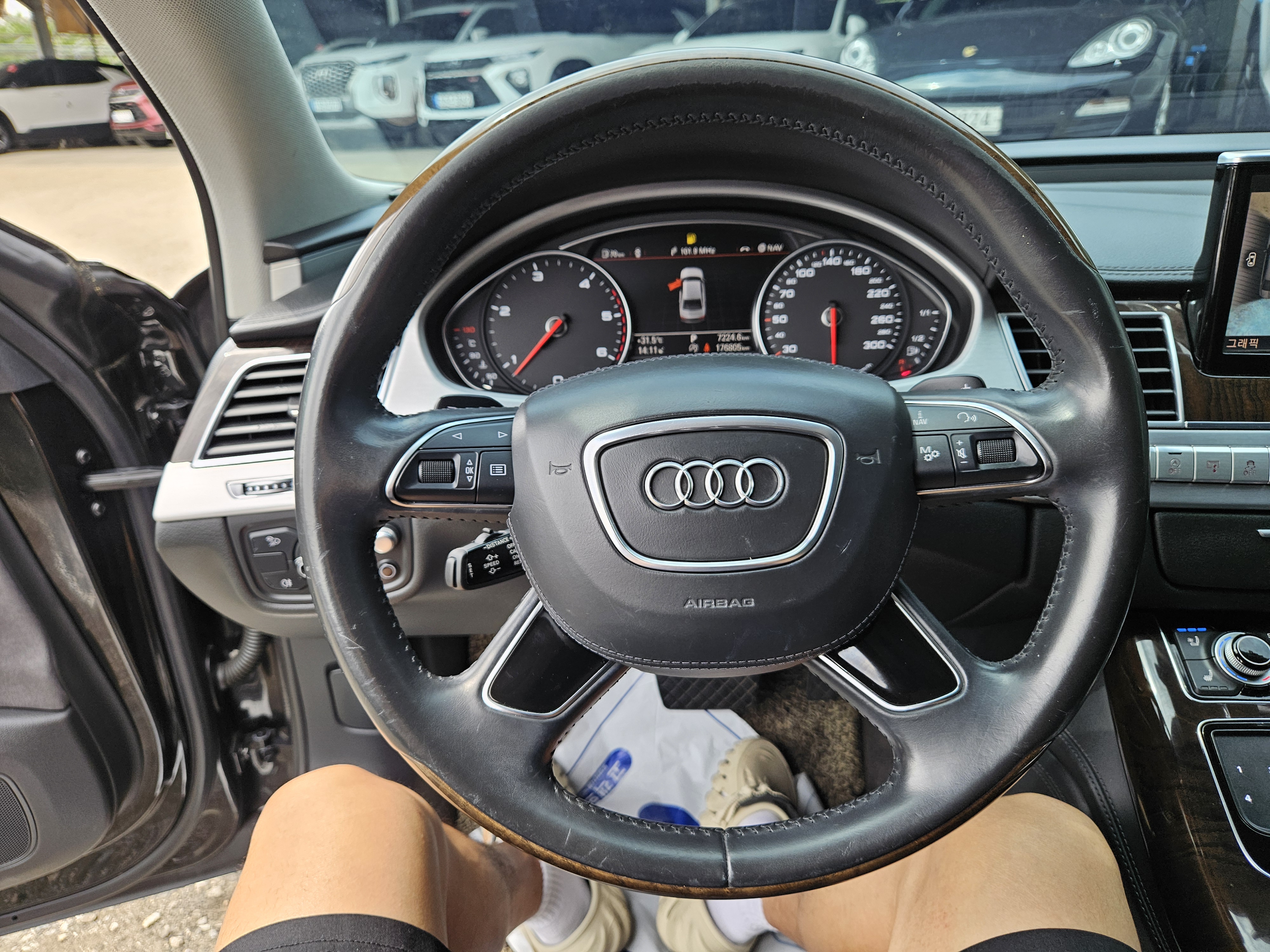 2015 AUDI NEW A8 60 TDI QUATTRO LWB - Thumbnail 28