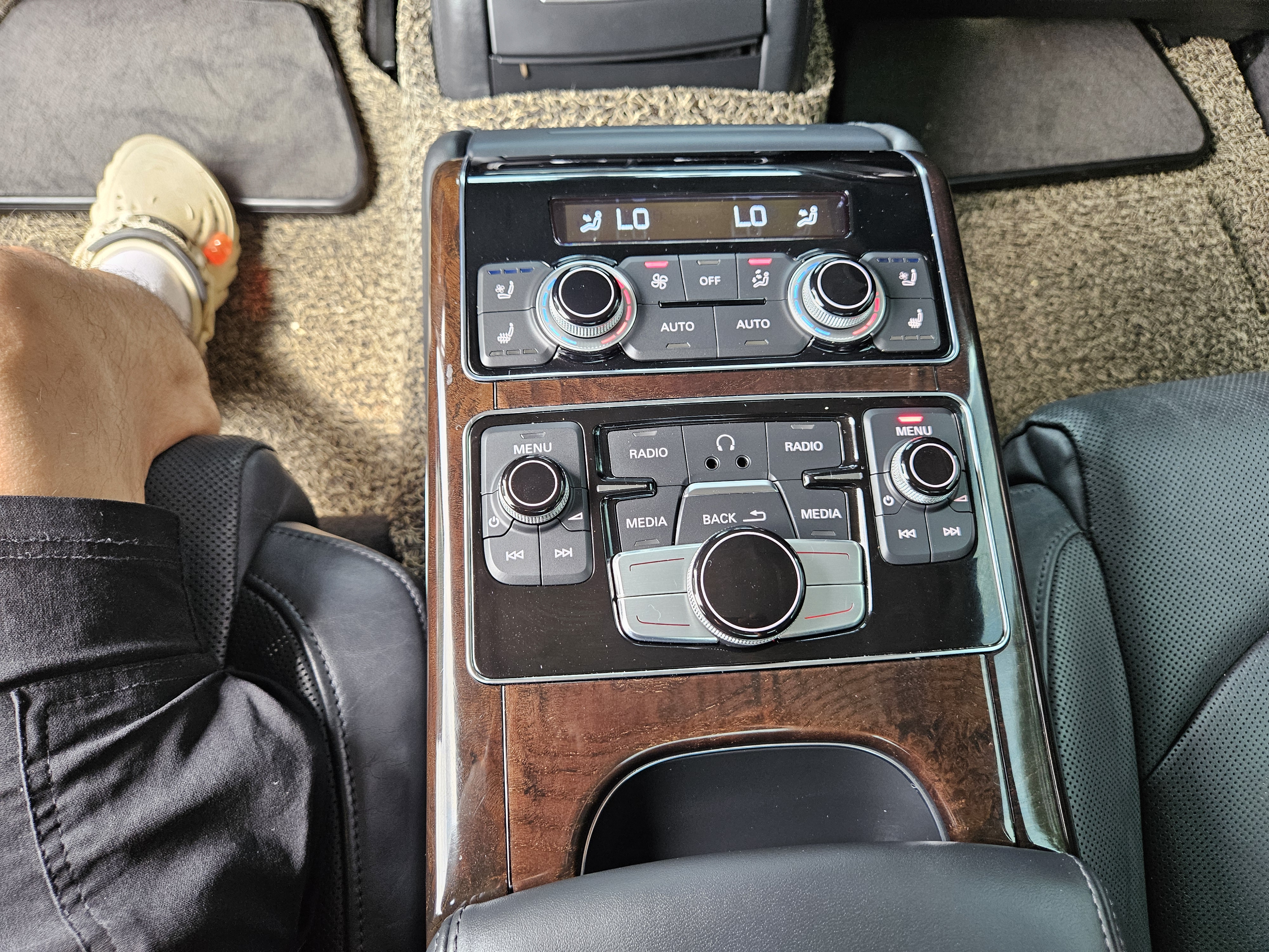 2015 AUDI NEW A8 60 TDI QUATTRO LWB - Thumbnail 38