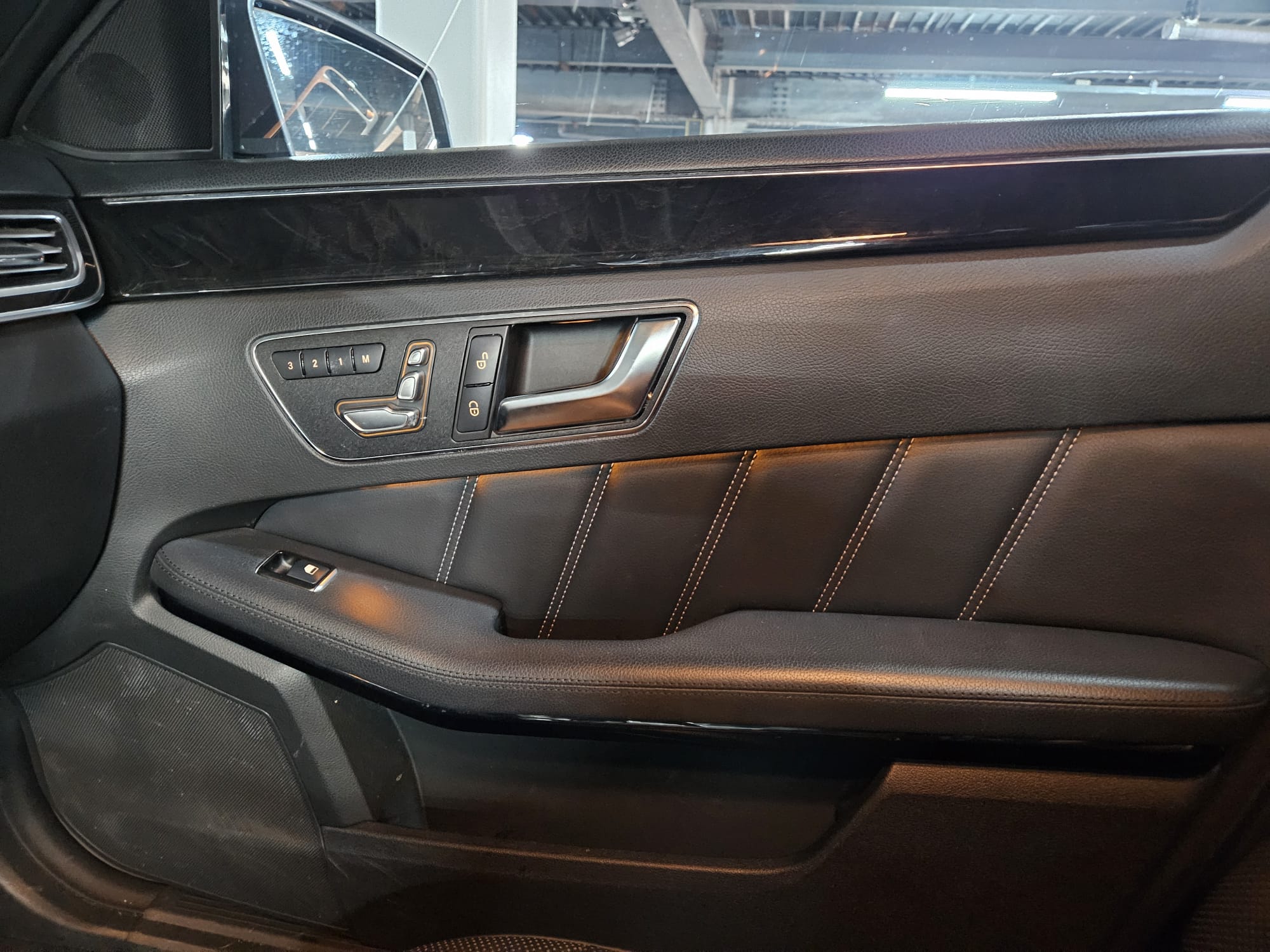 2015 MERCEDES-BENZ E-CLASS W212 E350 BLUETEC 4MATIC - Thumbnail 21