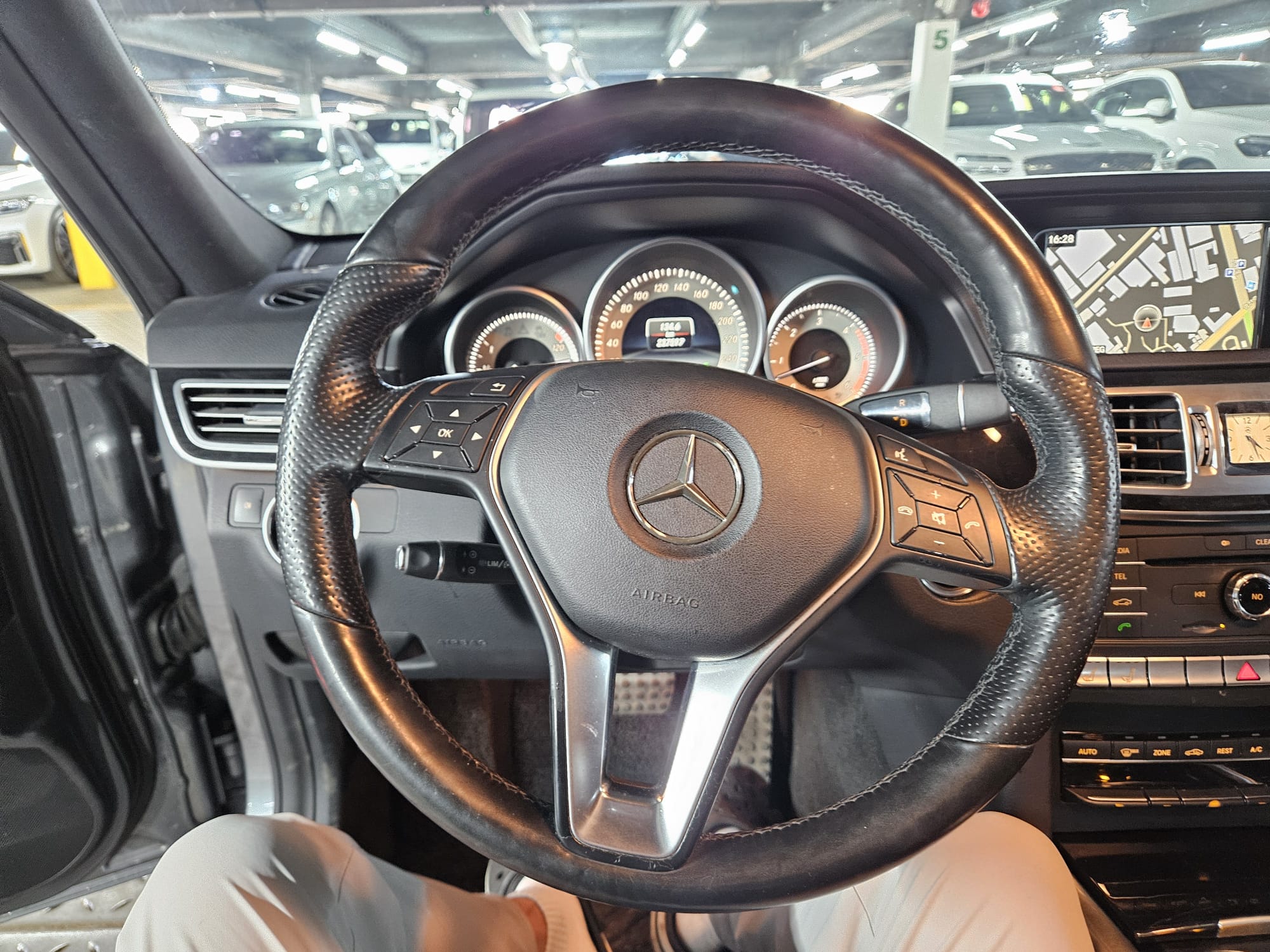 2015 MERCEDES-BENZ E-CLASS W212 E350 BLUETEC 4MATIC - Thumbnail 27