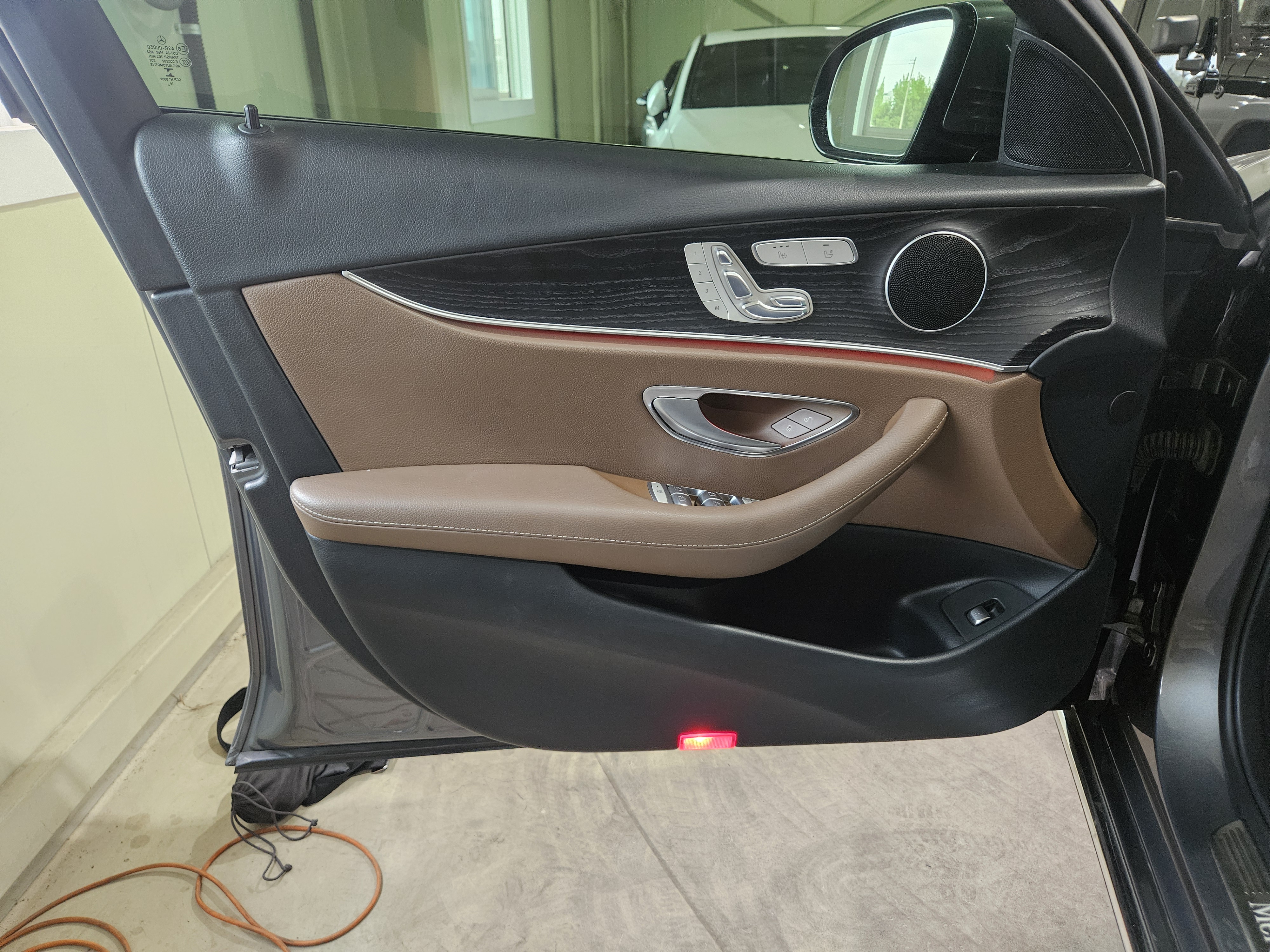 2017 MERCEDES-BENZ E-CLASS (W213) E220D AVANTGARDE - Thumbnail 14