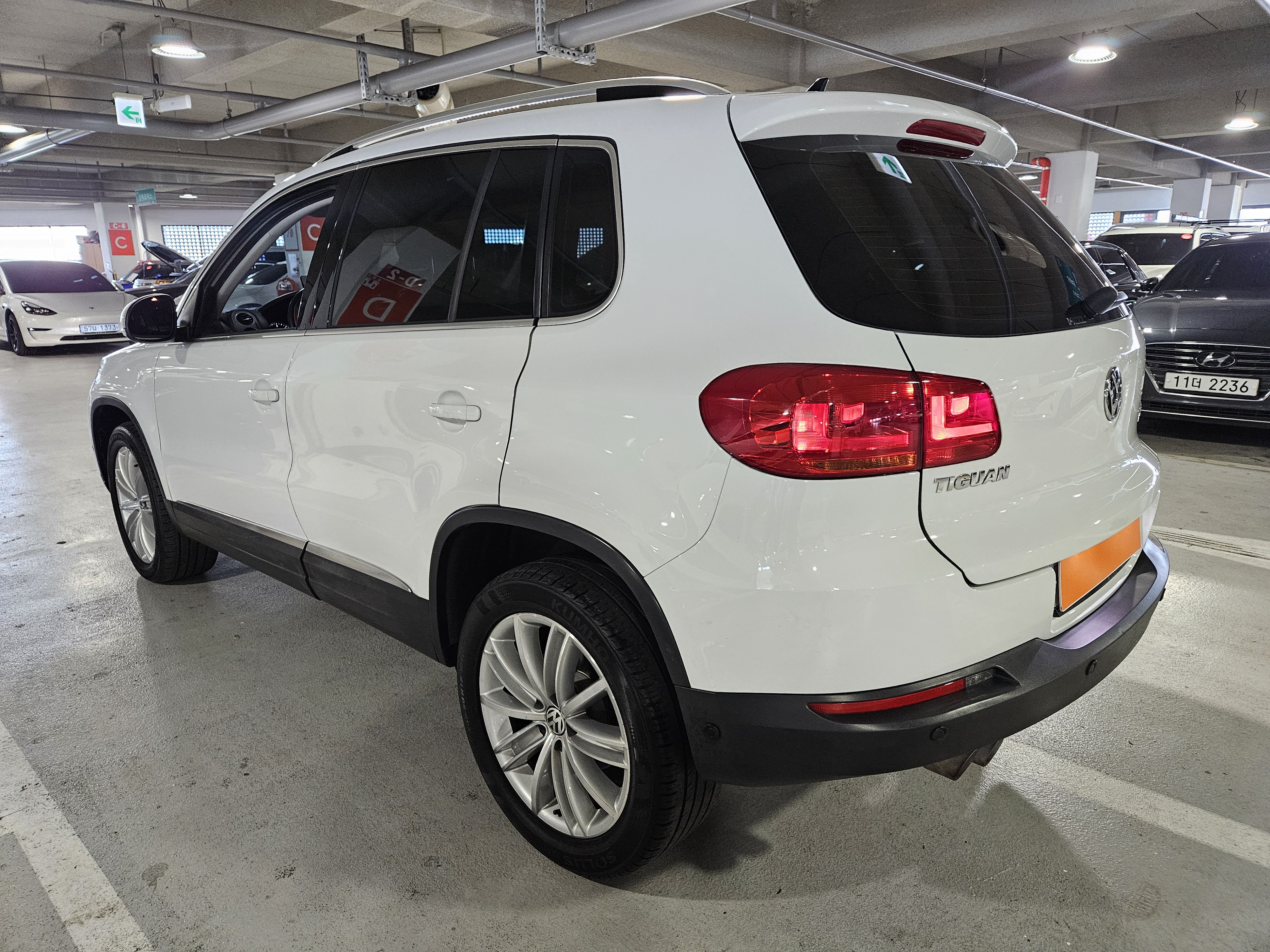 2016 VOLKSWAGEN NEW TIGUAN 2.0 TDI PREMIUM - Thumbnail 4