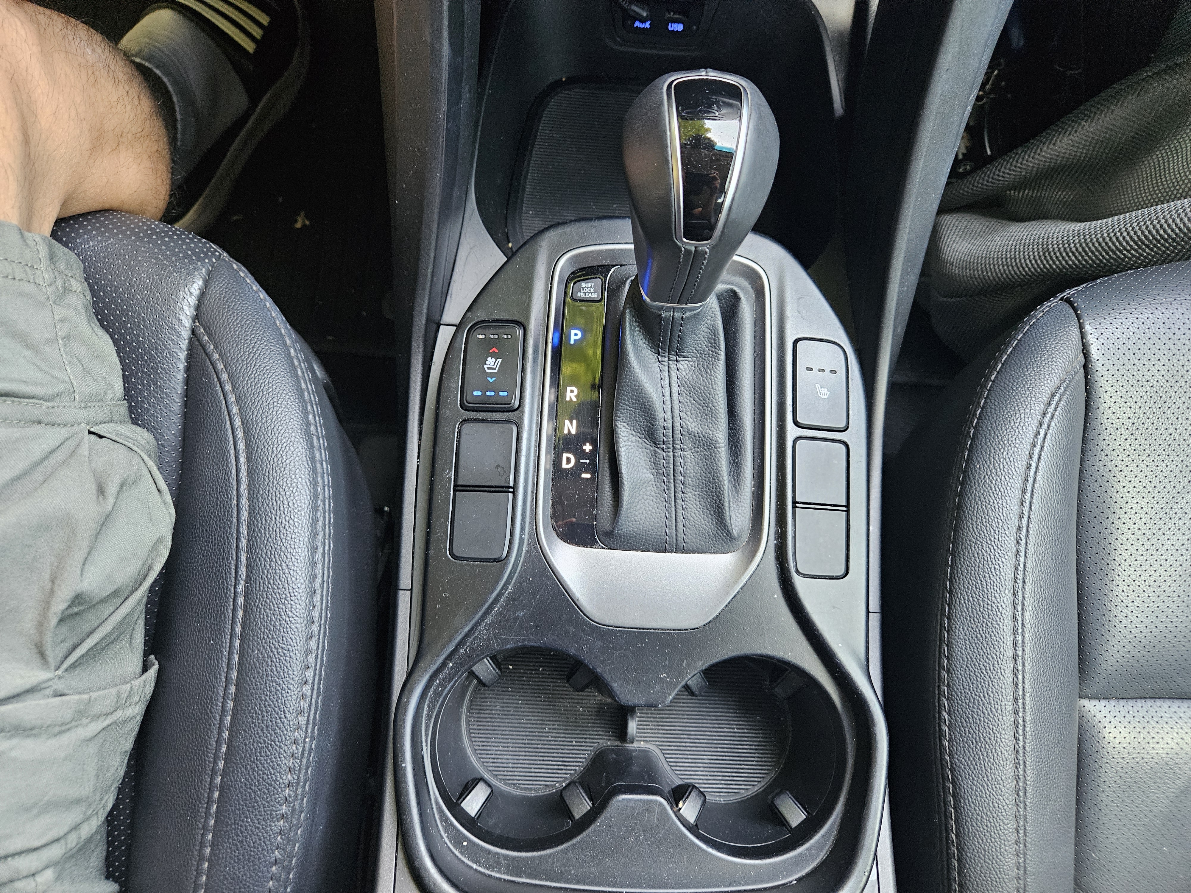 2012 HYUNDAI SANTAFE DM DIESEL 2WD 2.0 PREMIUM (7SEATS) - Thumbnail 24