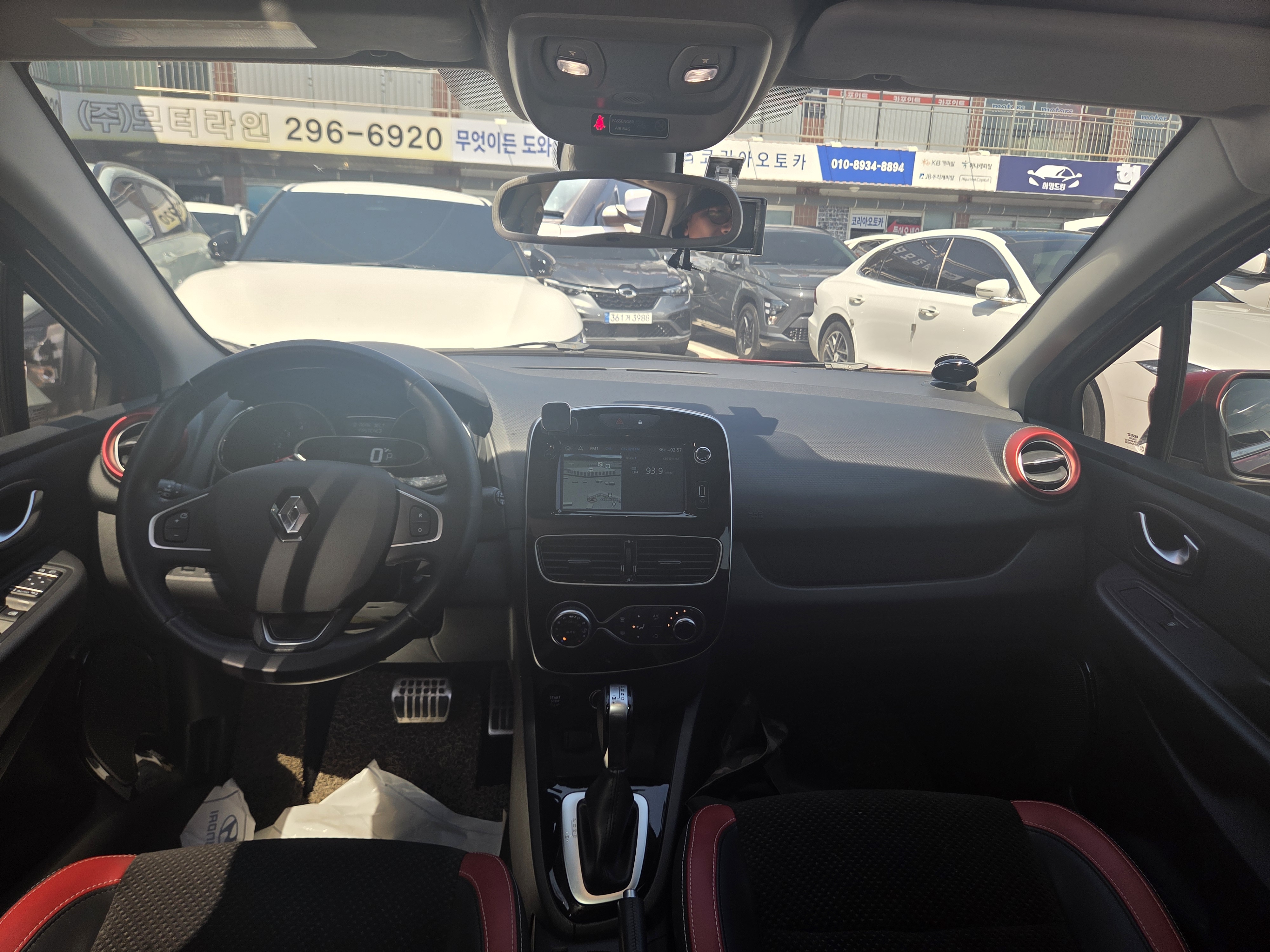 2019 RENAULT SAMSUNG CLIO INTENS PANORAMIC - Thumbnail 24