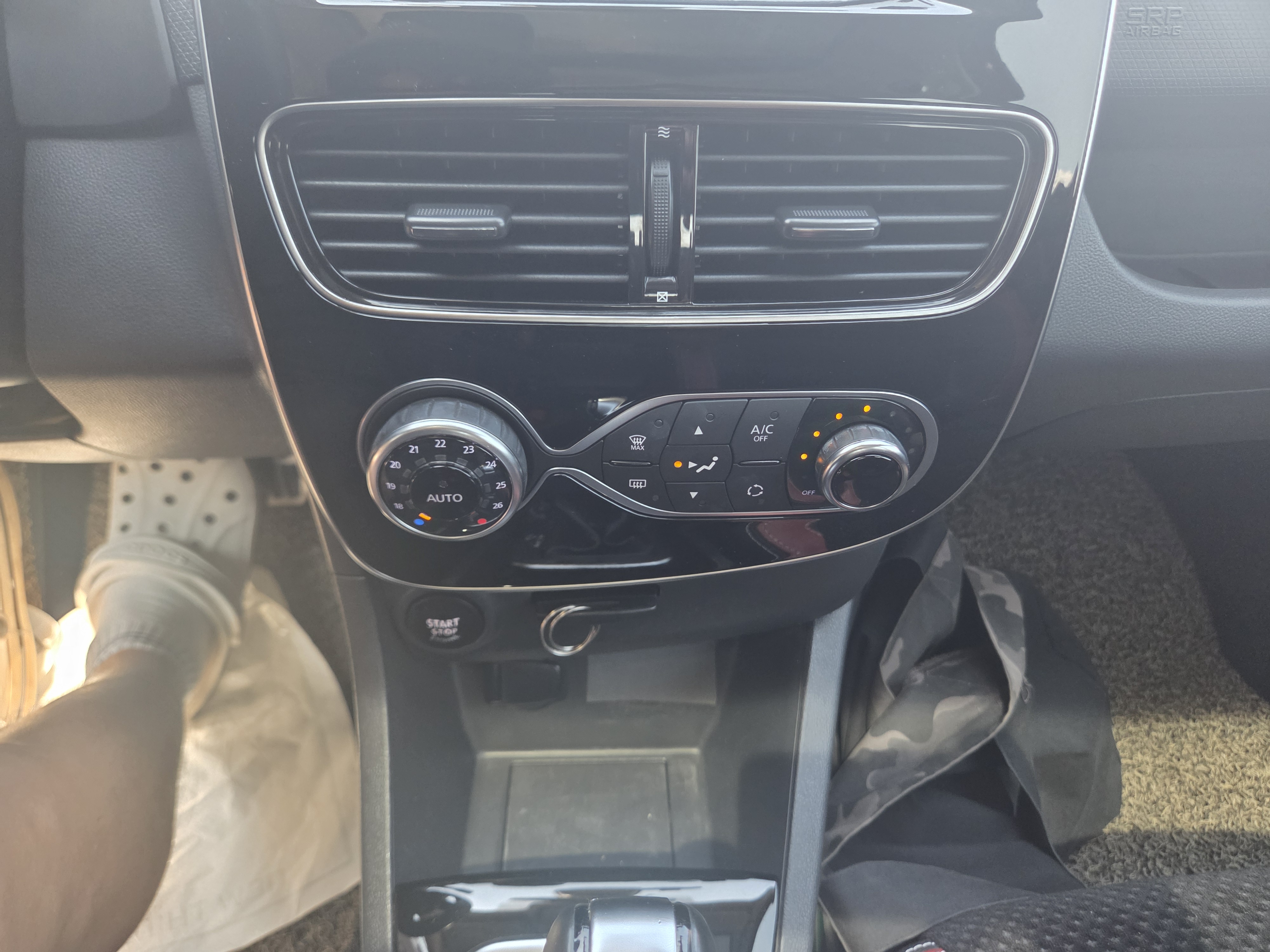 2019 RENAULT SAMSUNG CLIO INTENS PANORAMIC - Thumbnail 37