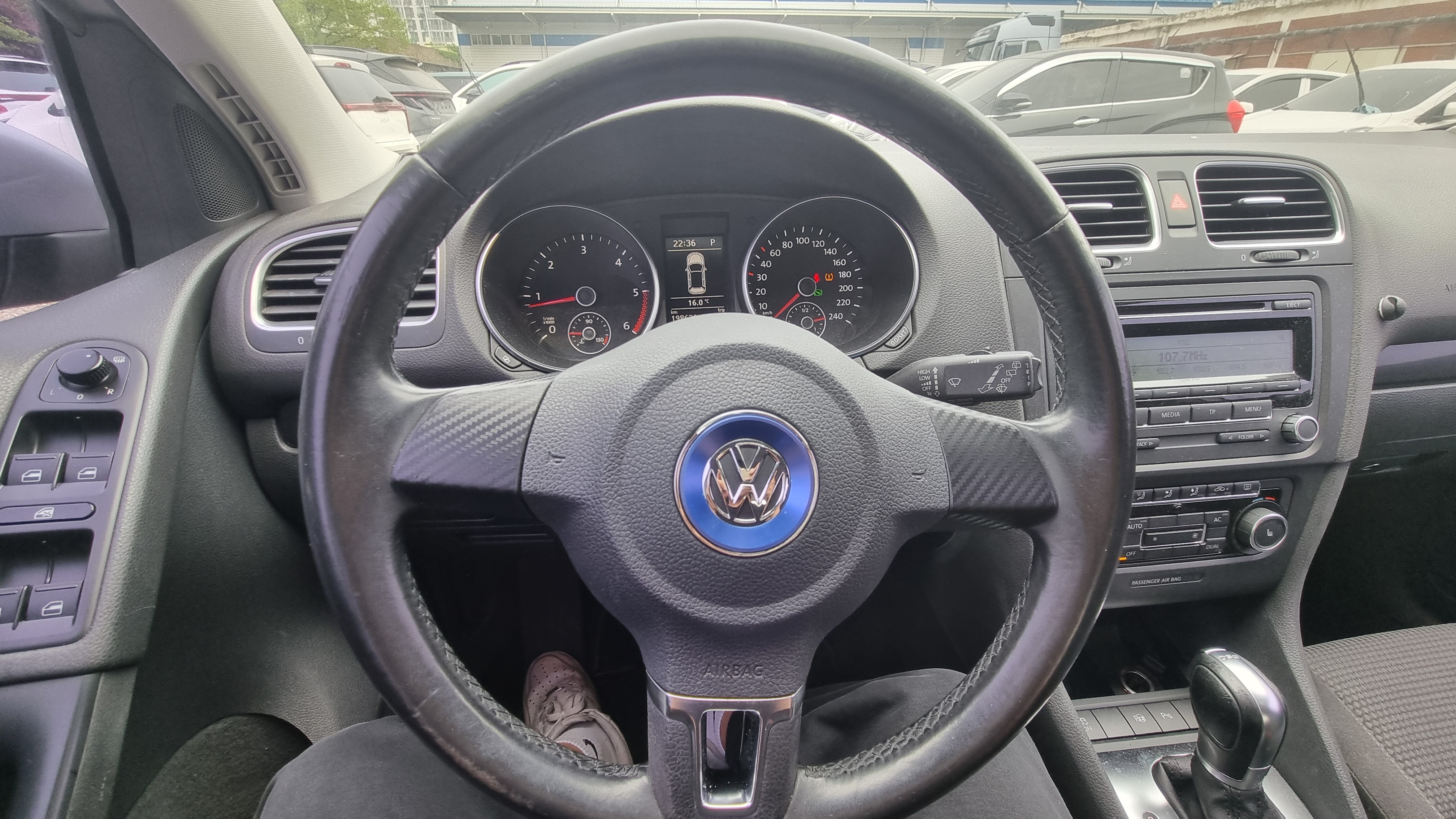 2011 VOLKSWAGEN GOLF 6 2.0 TDI - Thumbnail 12