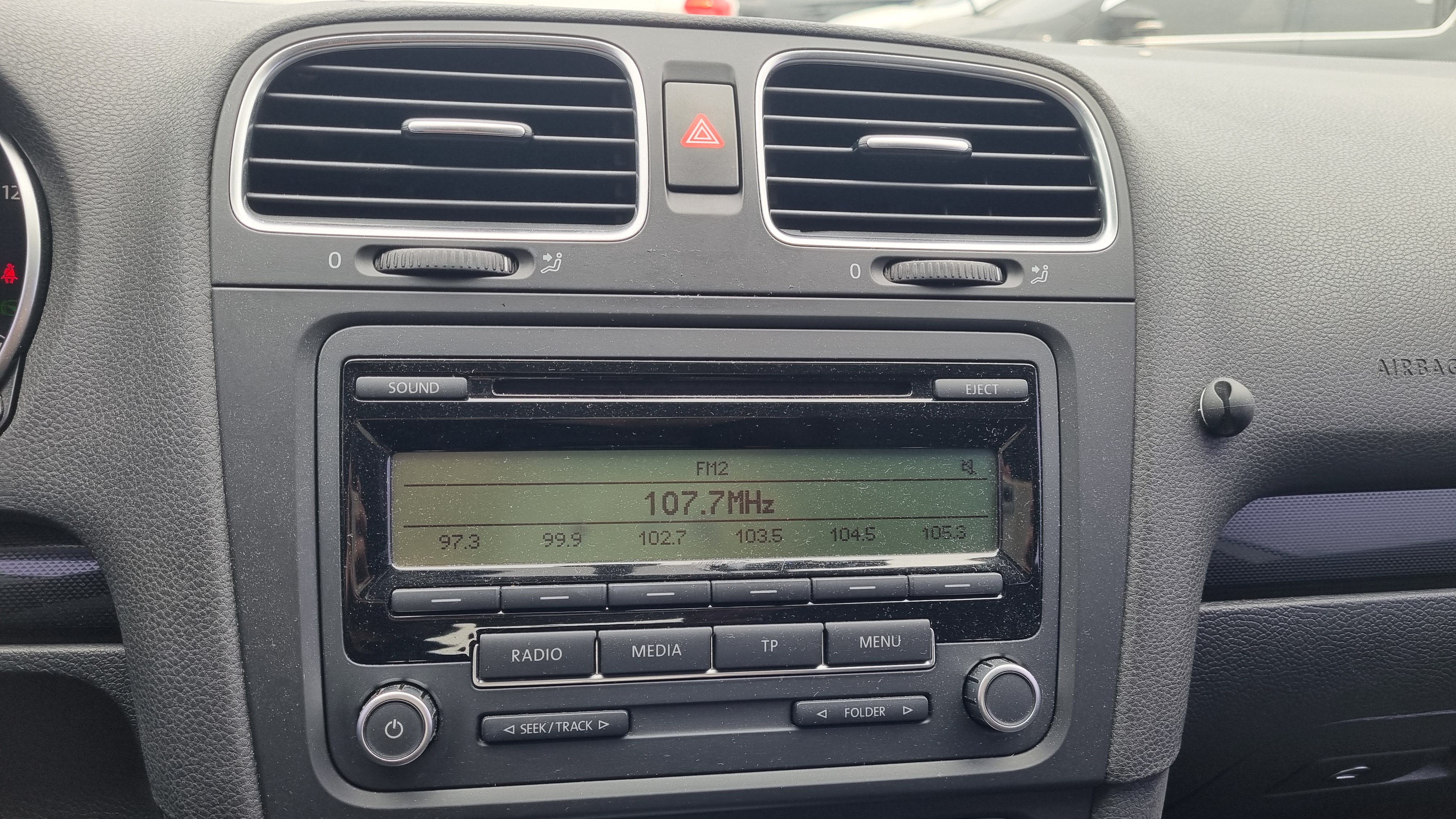 2011 VOLKSWAGEN GOLF 6 2.0 TDI - Thumbnail 19