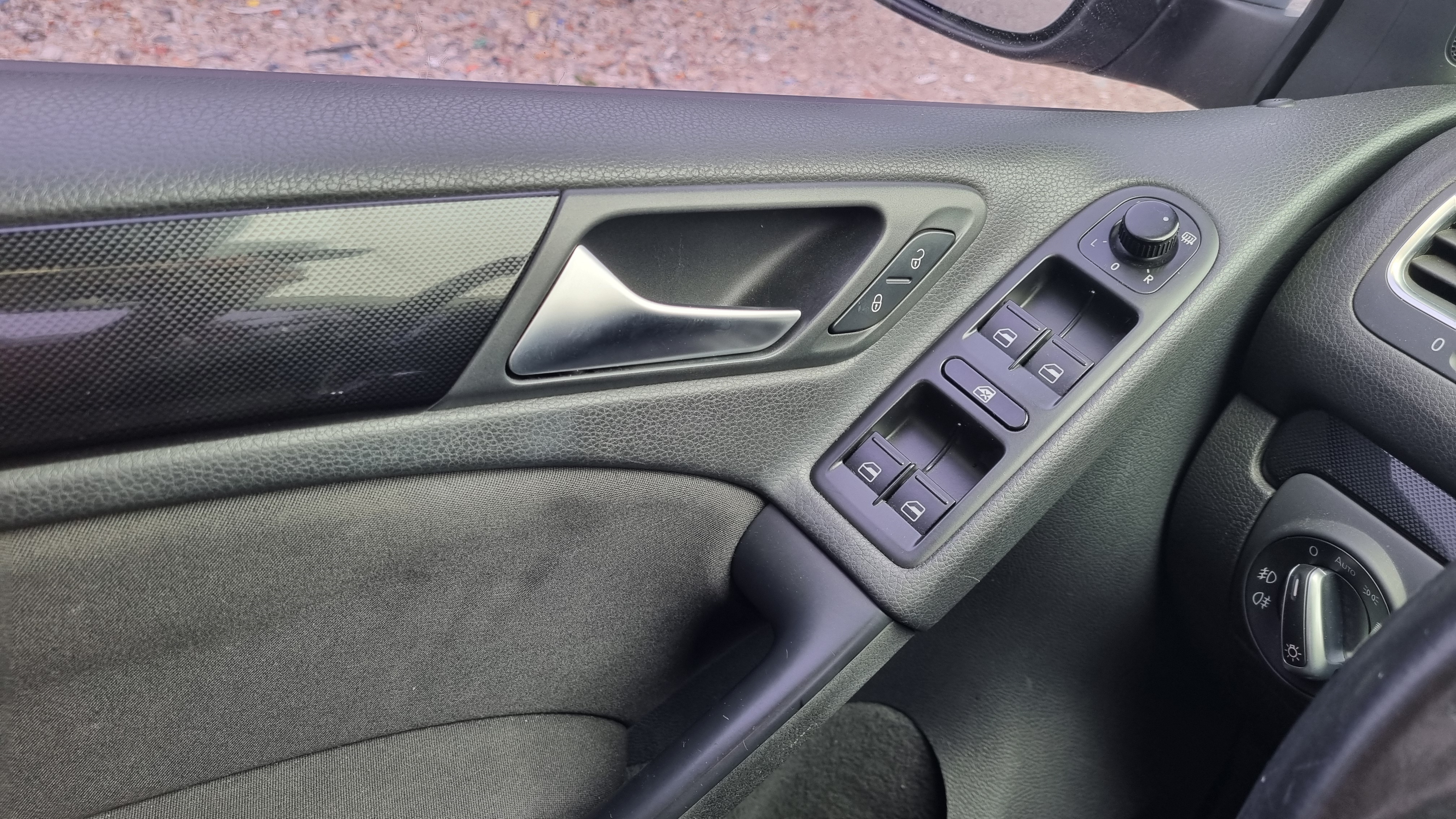2011 VOLKSWAGEN GOLF 6 2.0 TDI - Thumbnail 52