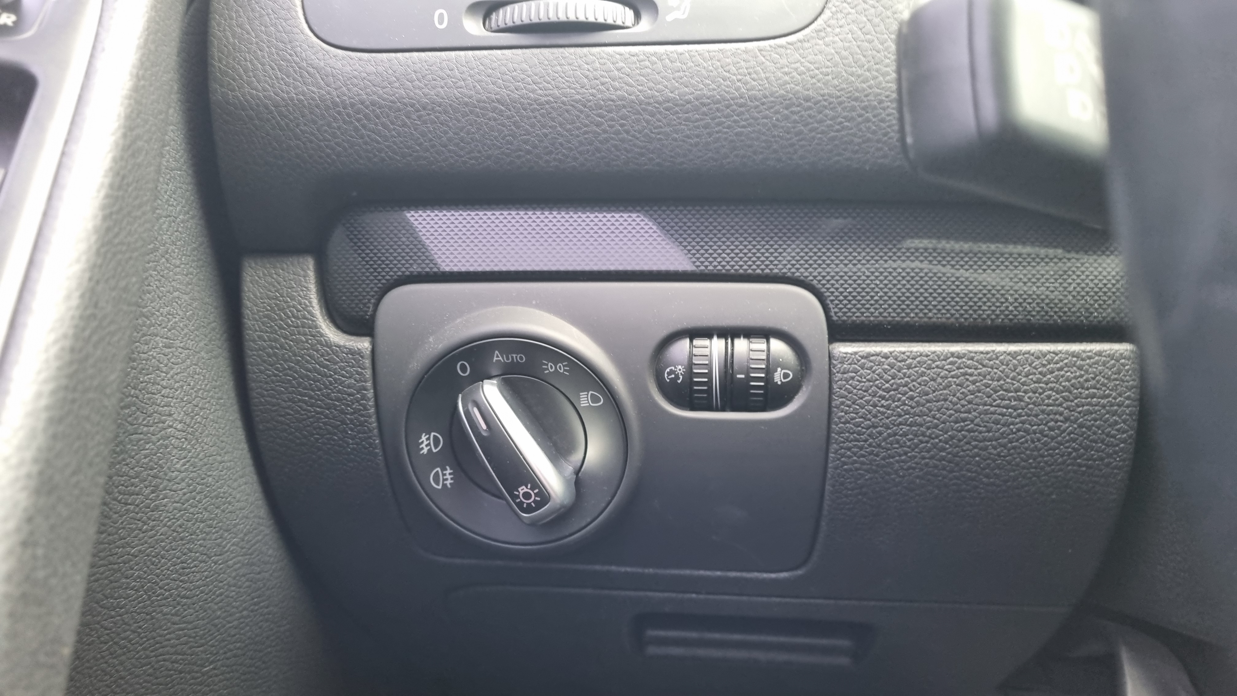 2011 VOLKSWAGEN GOLF 6 2.0 TDI - Thumbnail 53
