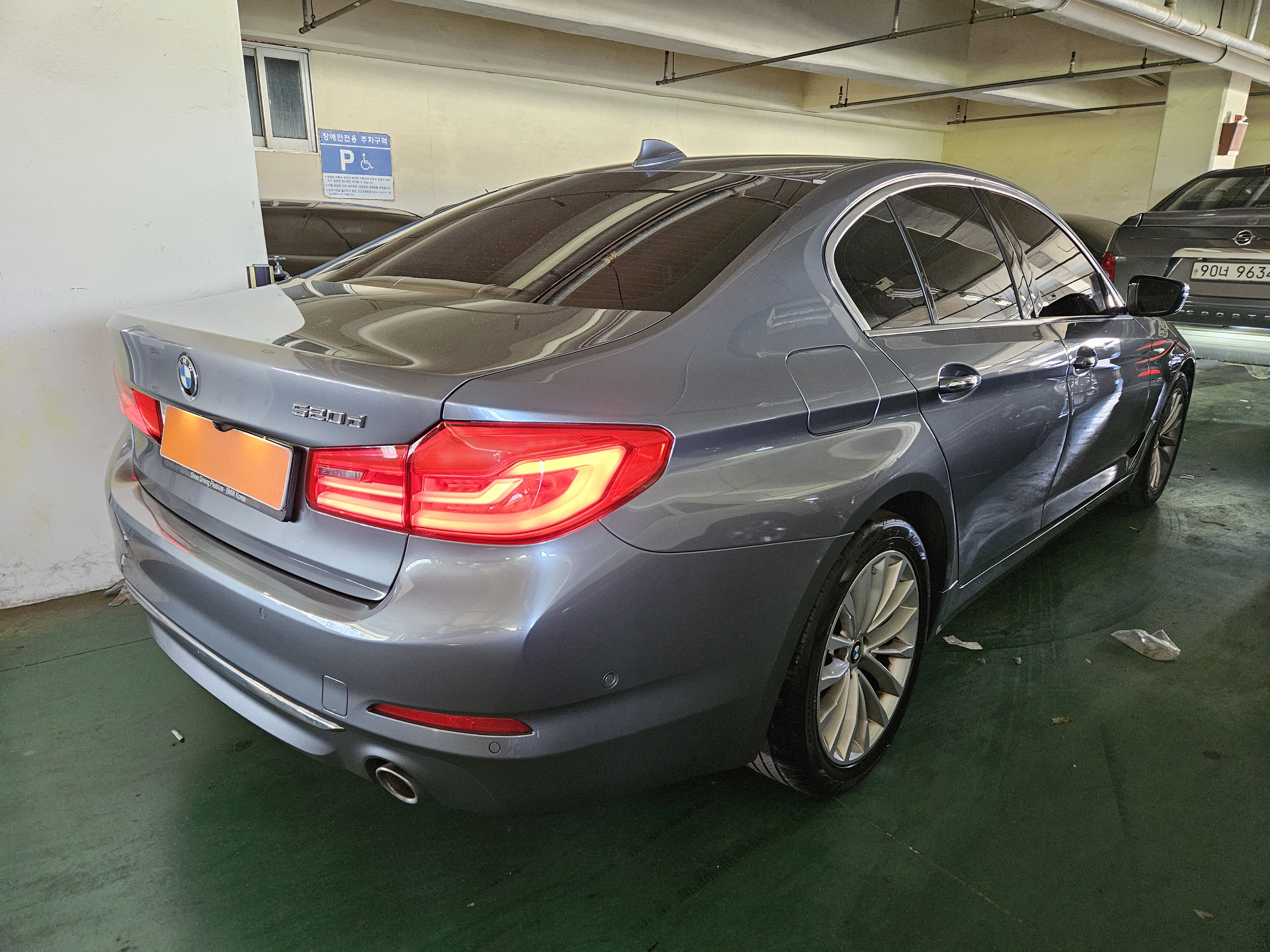 2017 BMW 5 SERIES (G30) 520D M SPORT PLUS - Thumbnail 6