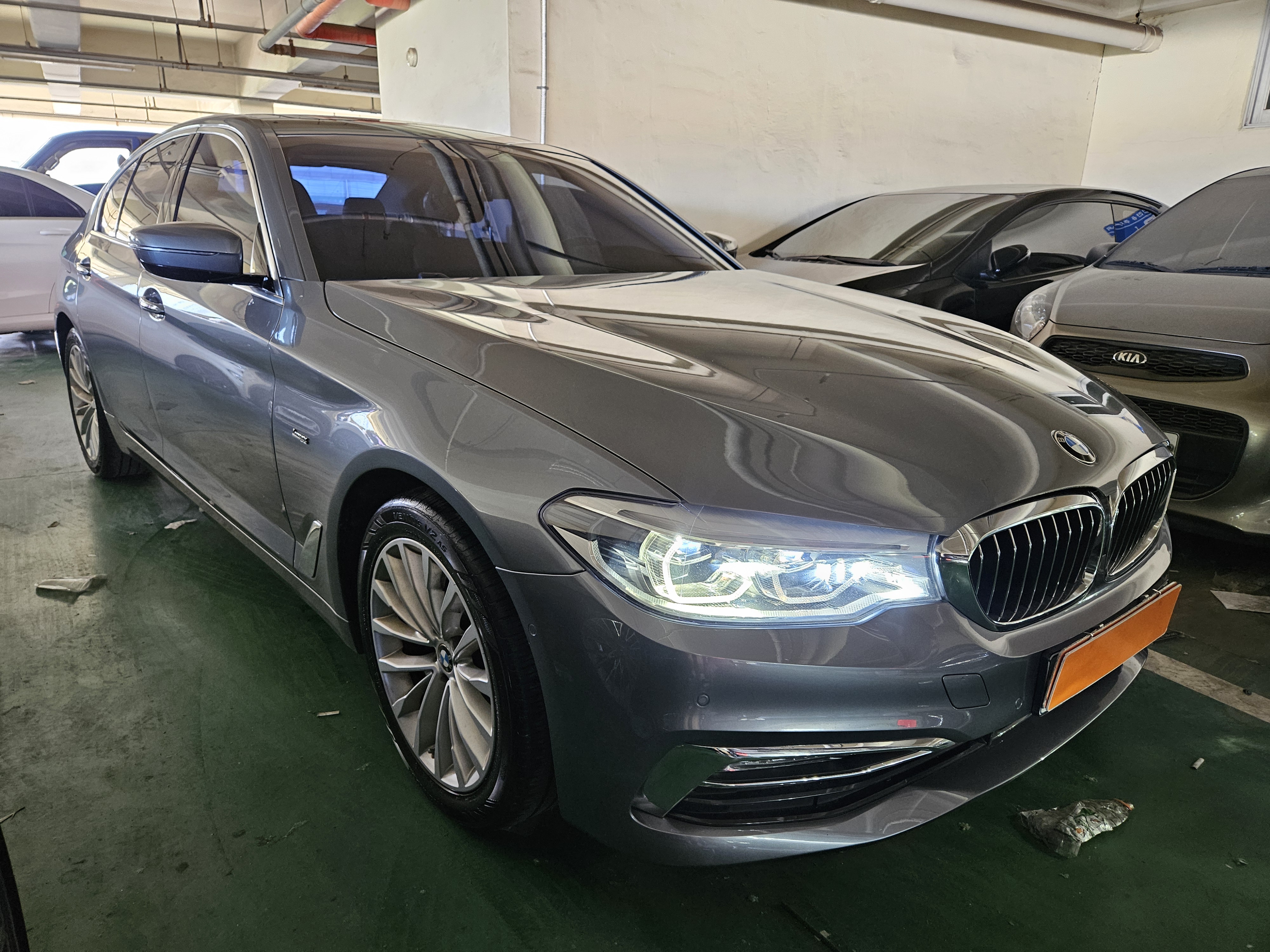 2017 BMW 5 SERIES (G30) 520D M SPORT PLUS - Thumbnail 8