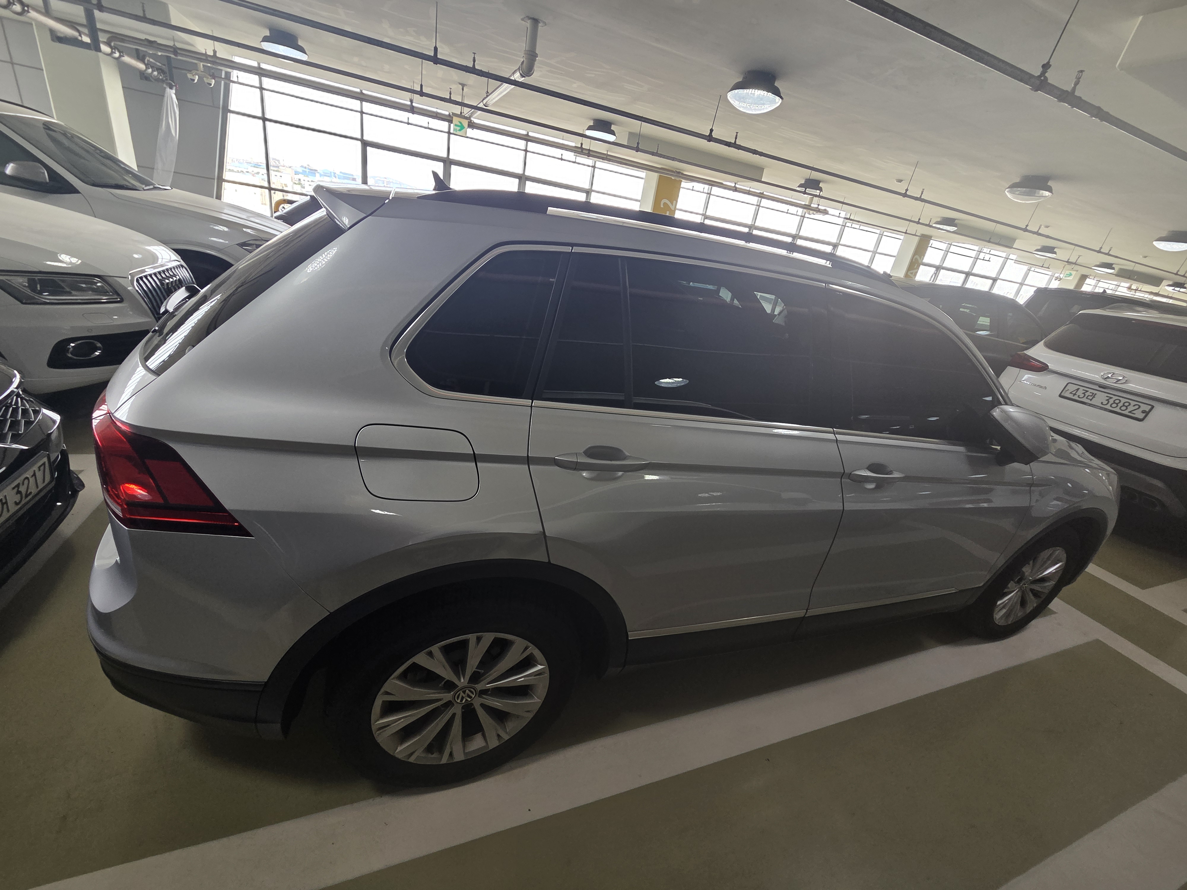 2018 VOLKSWAGEN TIGUAN (2ND GEN) 2.0 TDI - Thumbnail 9
