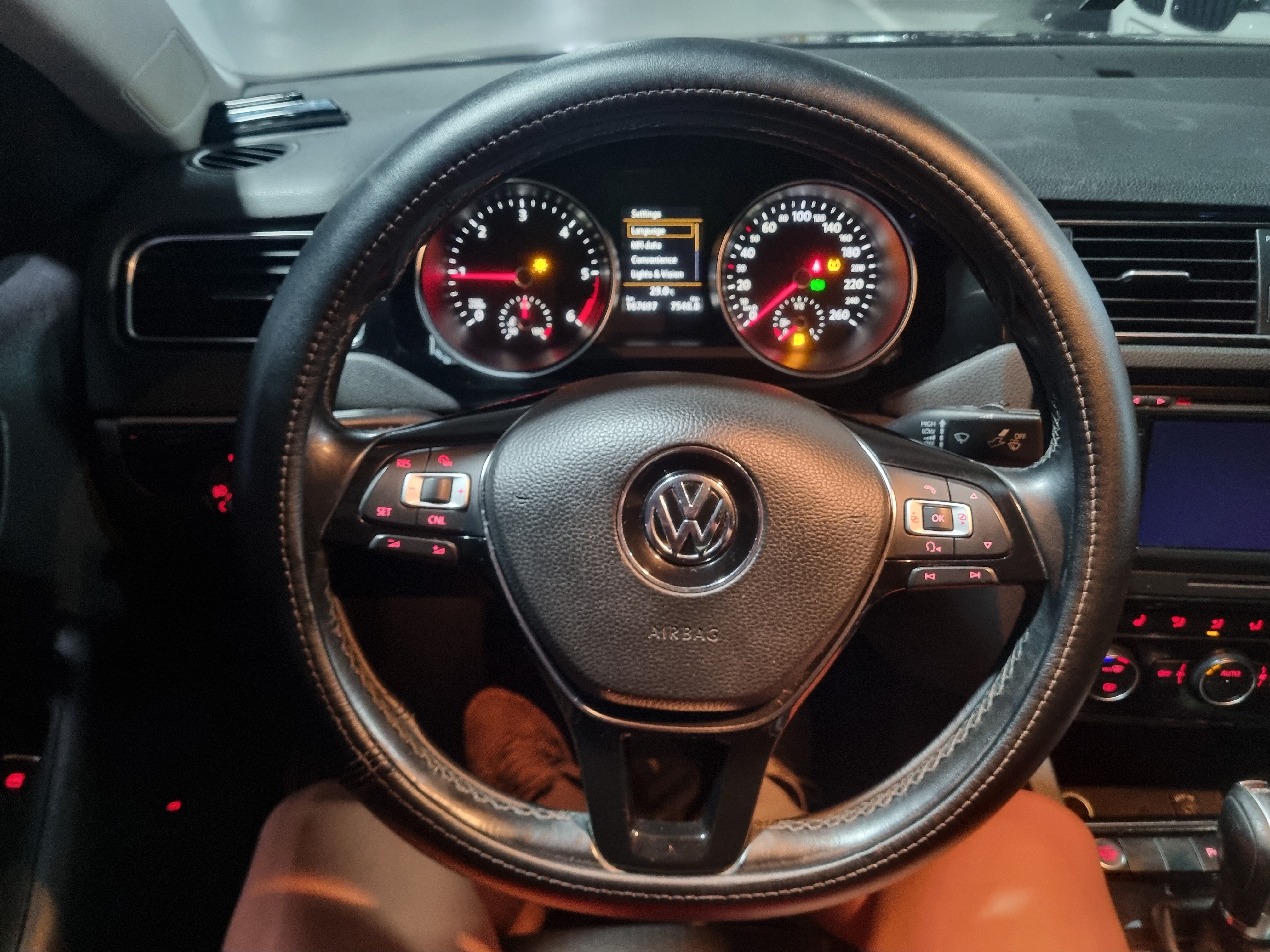 2016 VOLKSWAGEN NEW JETTA 2.0 TDI BLUEMOTION PREMIUM - Thumbnail 31