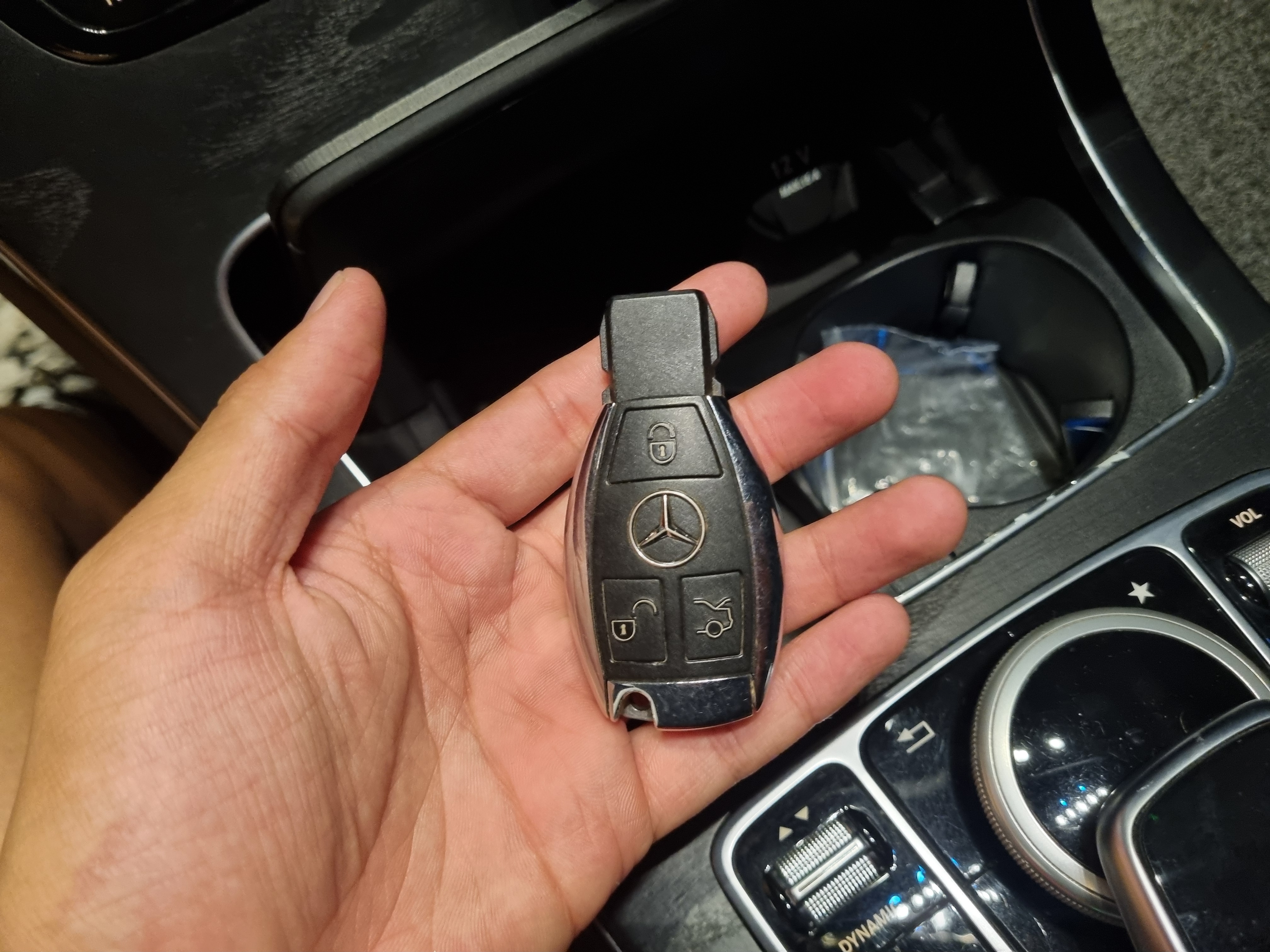 2016 MERCEDES-BENZ GLC-CLASS (X253) GLC 220 D 4MATIC - Thumbnail 20