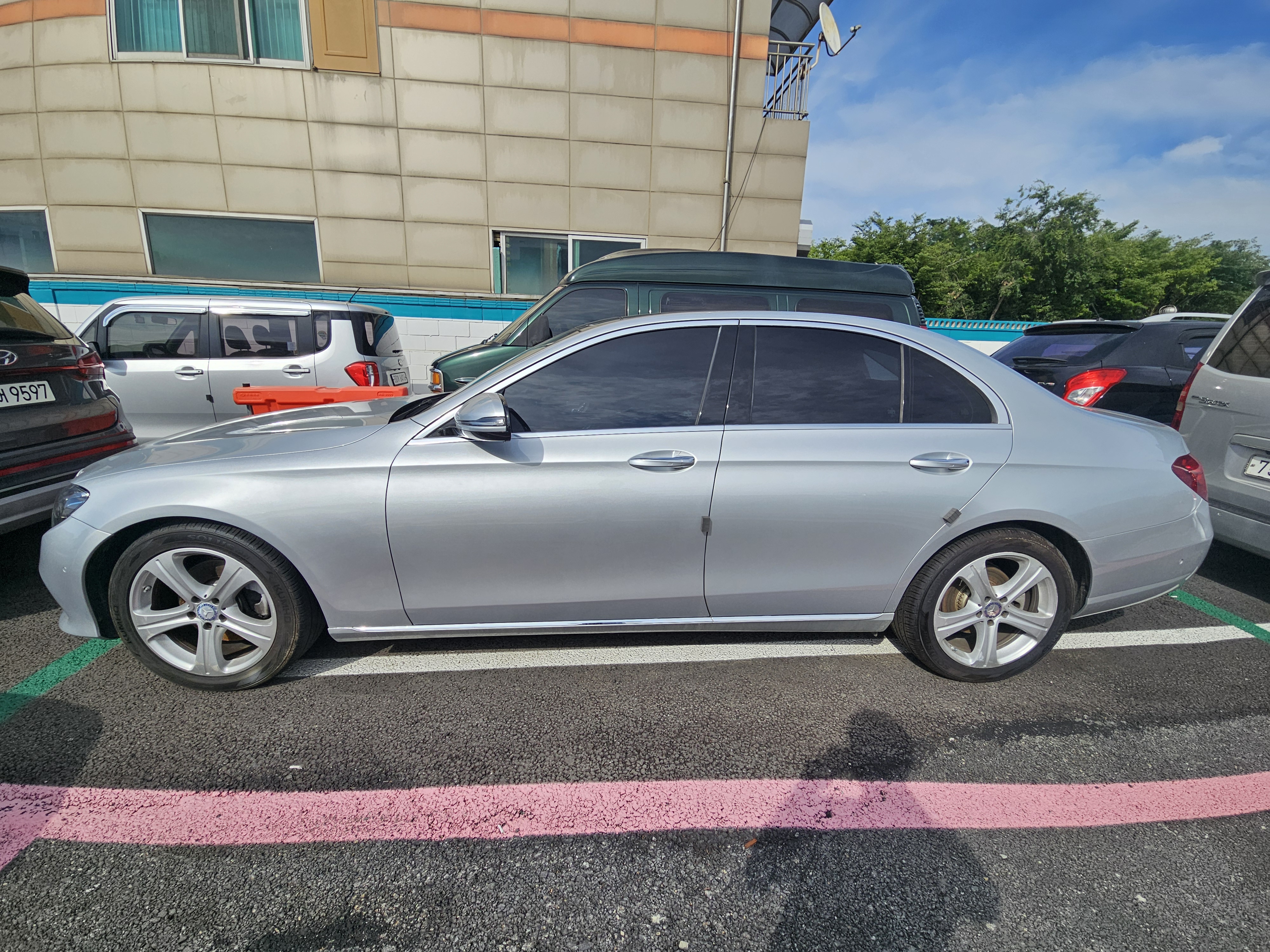2016 MERCEDES-BENZ E-CLASS (W213) E220D EXCLUSIVE - Thumbnail 2