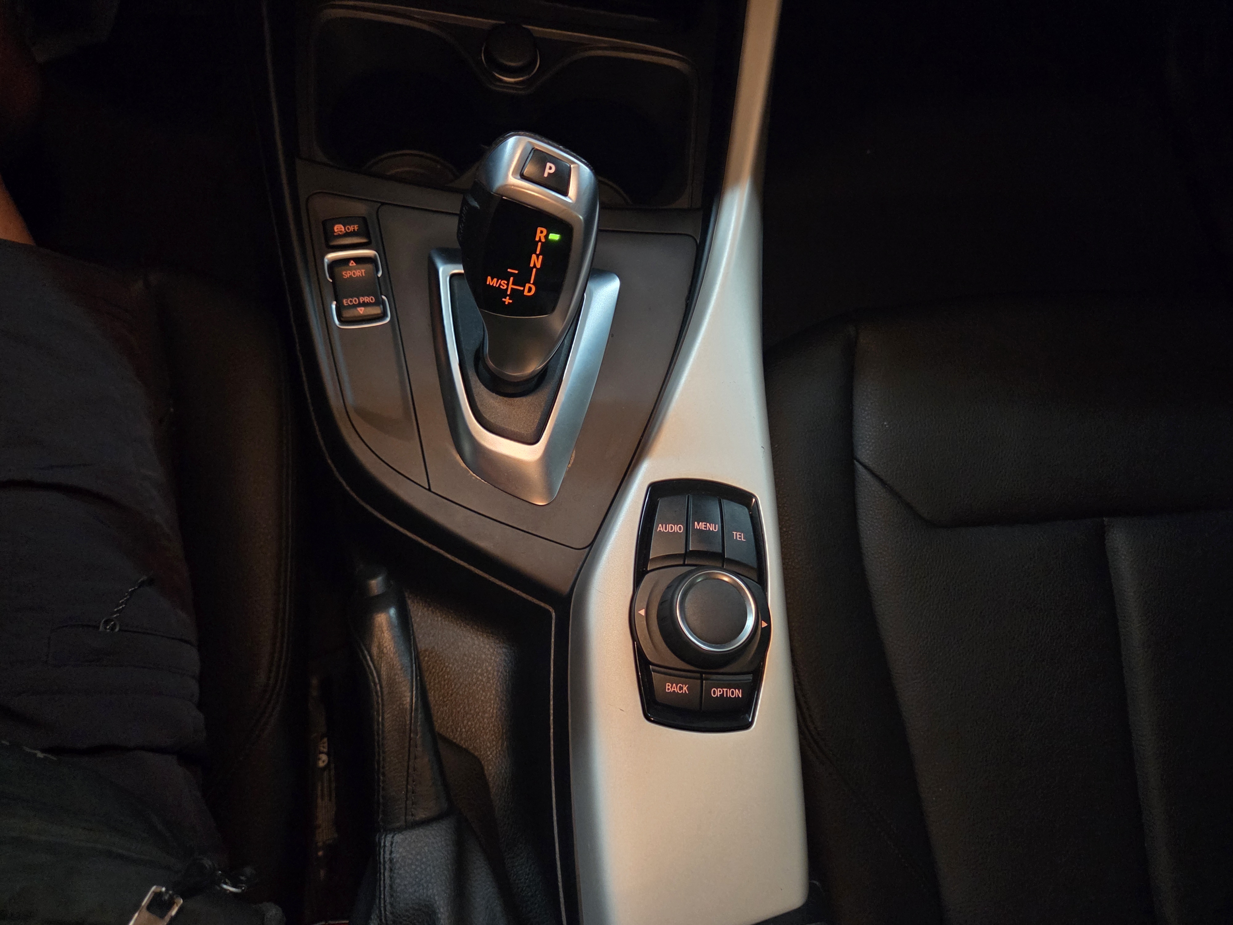 2017 BMW 1 SERIES (F20) 118D SPORT - Thumbnail 24