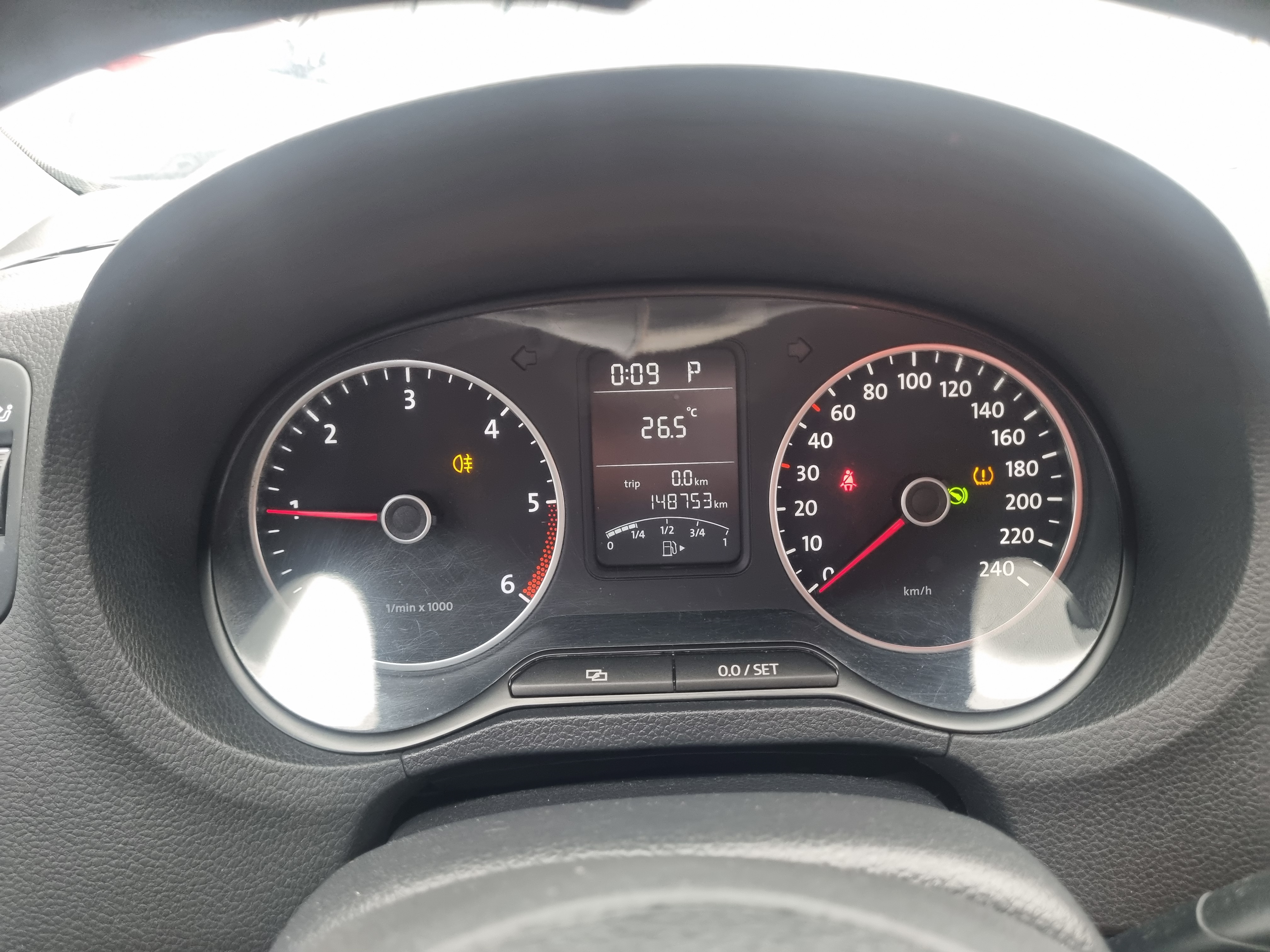 2013 VOLKSWAGEN POLO 1.6 TDI R-LINE - Thumbnail 29