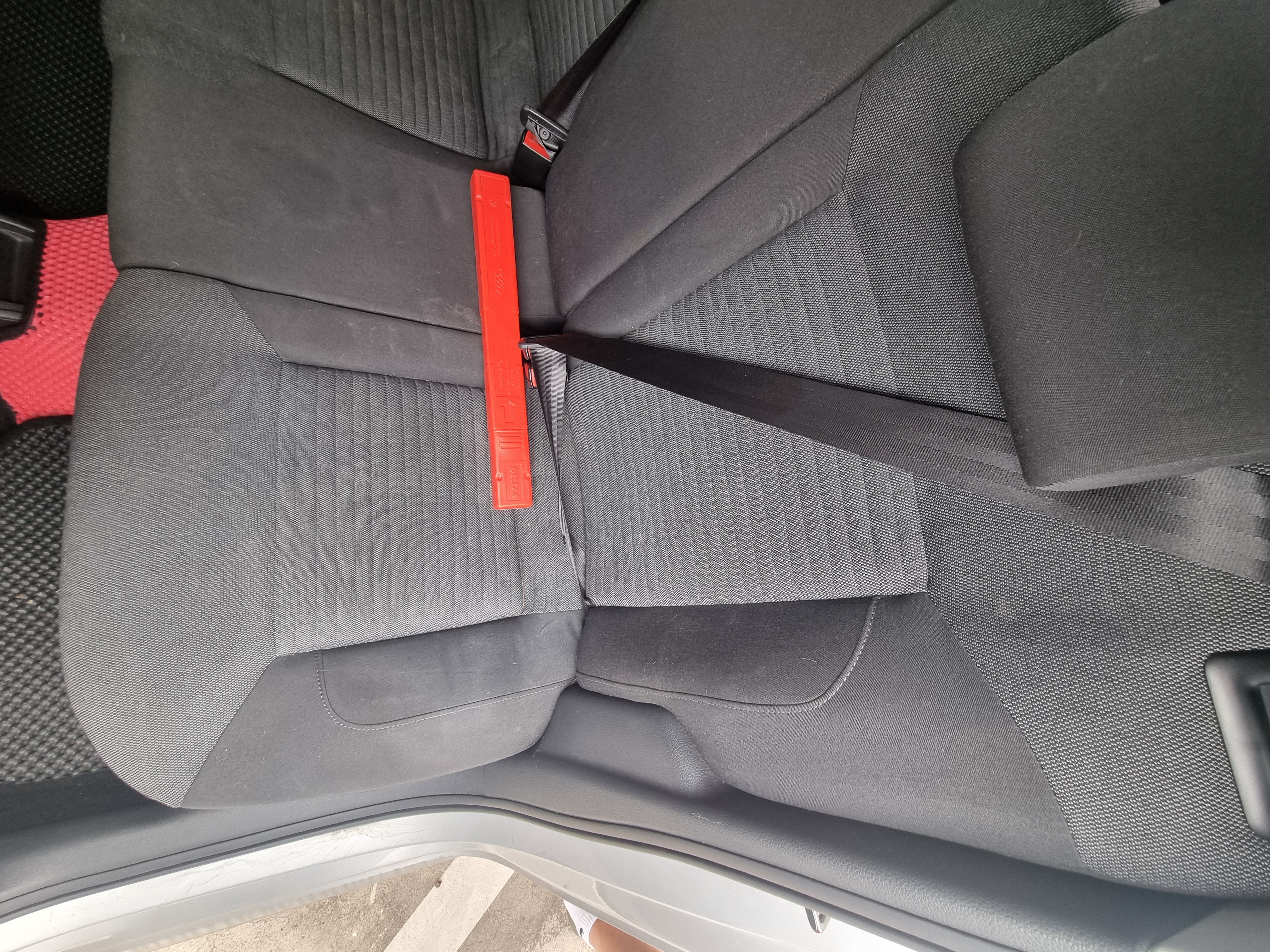 2013 VOLKSWAGEN POLO 1.6 TDI R-LINE - Thumbnail 36