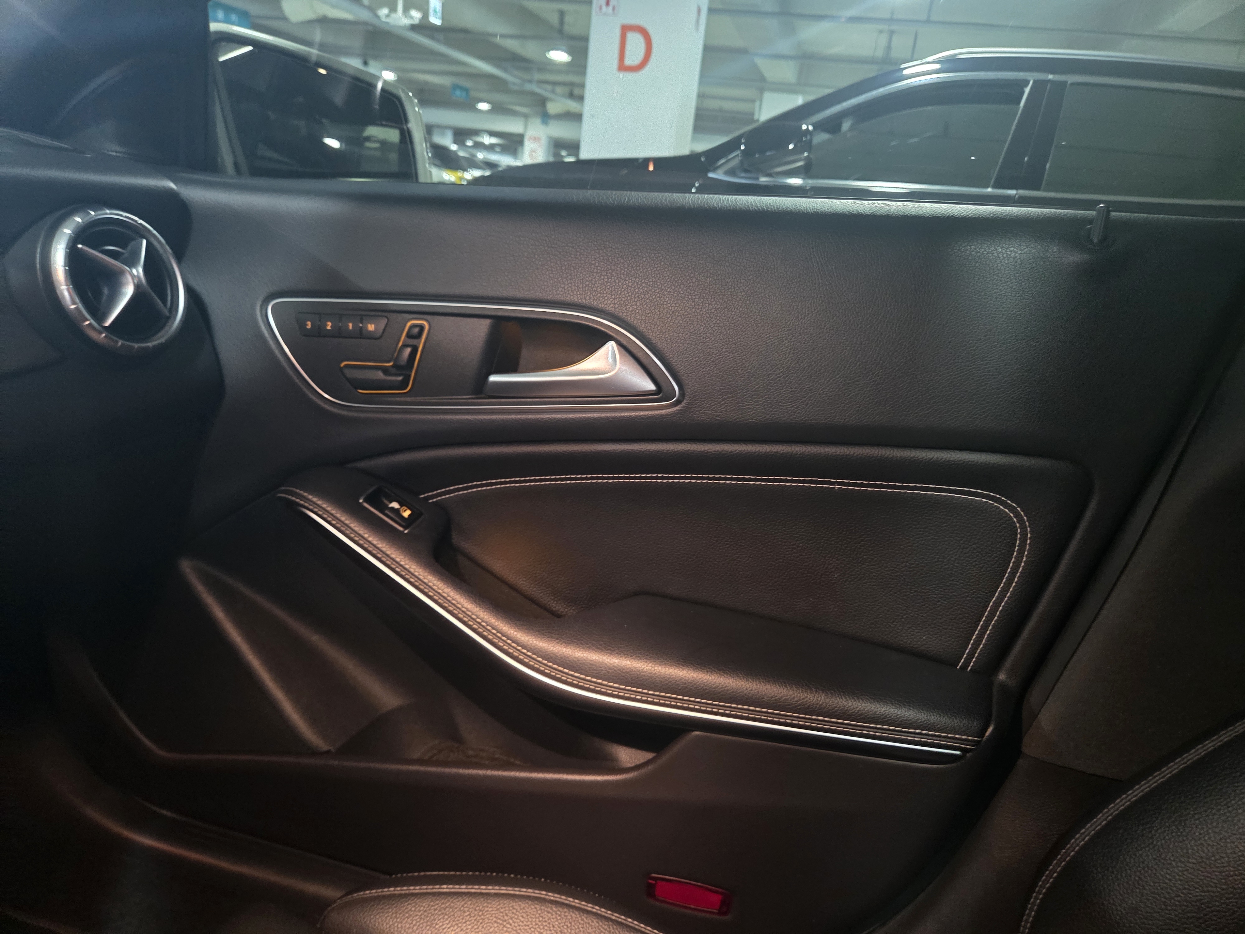 2016 MERCEDES-BENZ CLA-CLASS CLA 200D 4MATIC - Thumbnail 21