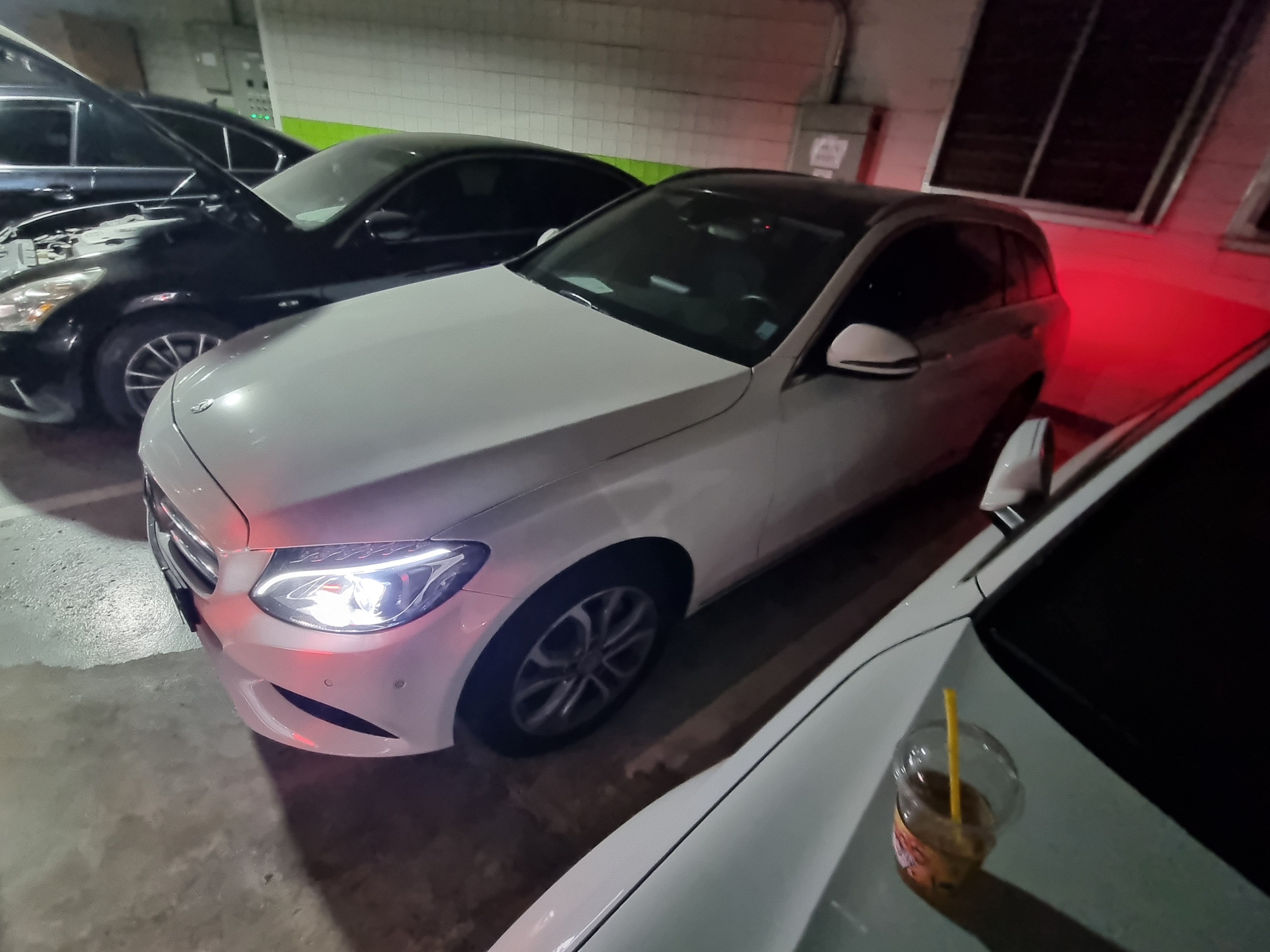 2016 BENZ W205 C220 d 4MATIC  Estate  - Thumbnail 2