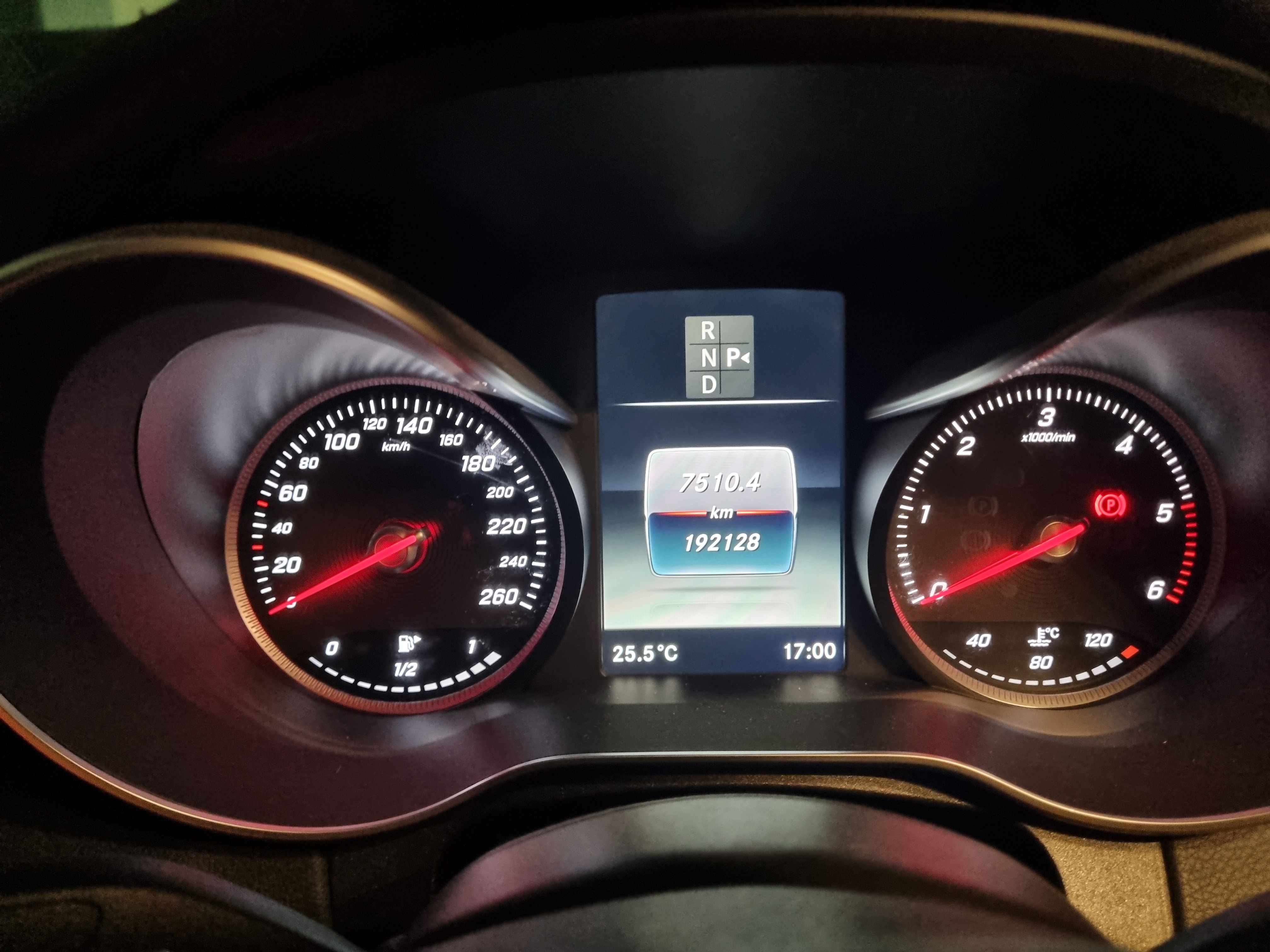 2016 BENZ W205 C220 d 4MATIC  Estate  - Thumbnail 22