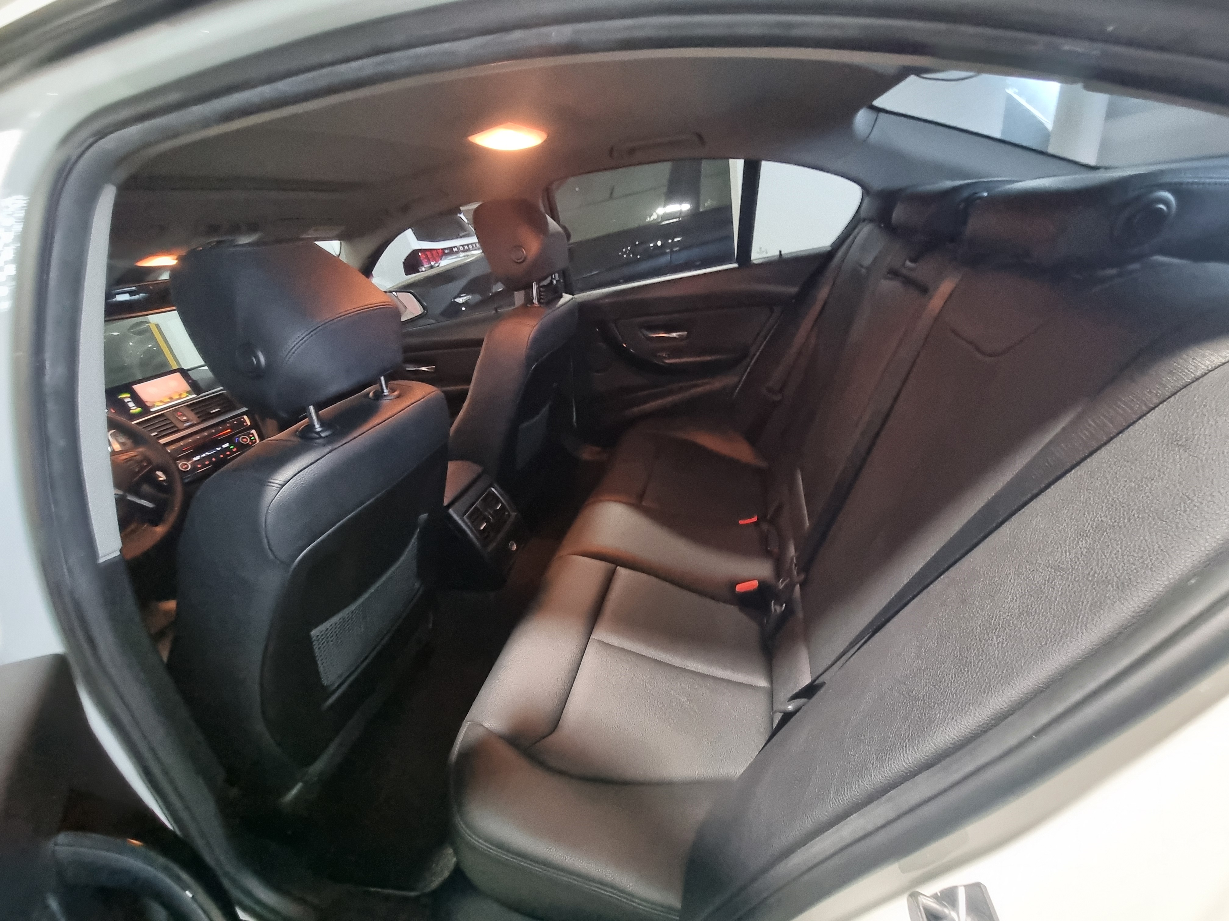 2018 BMW F30 320D - Thumbnail 32