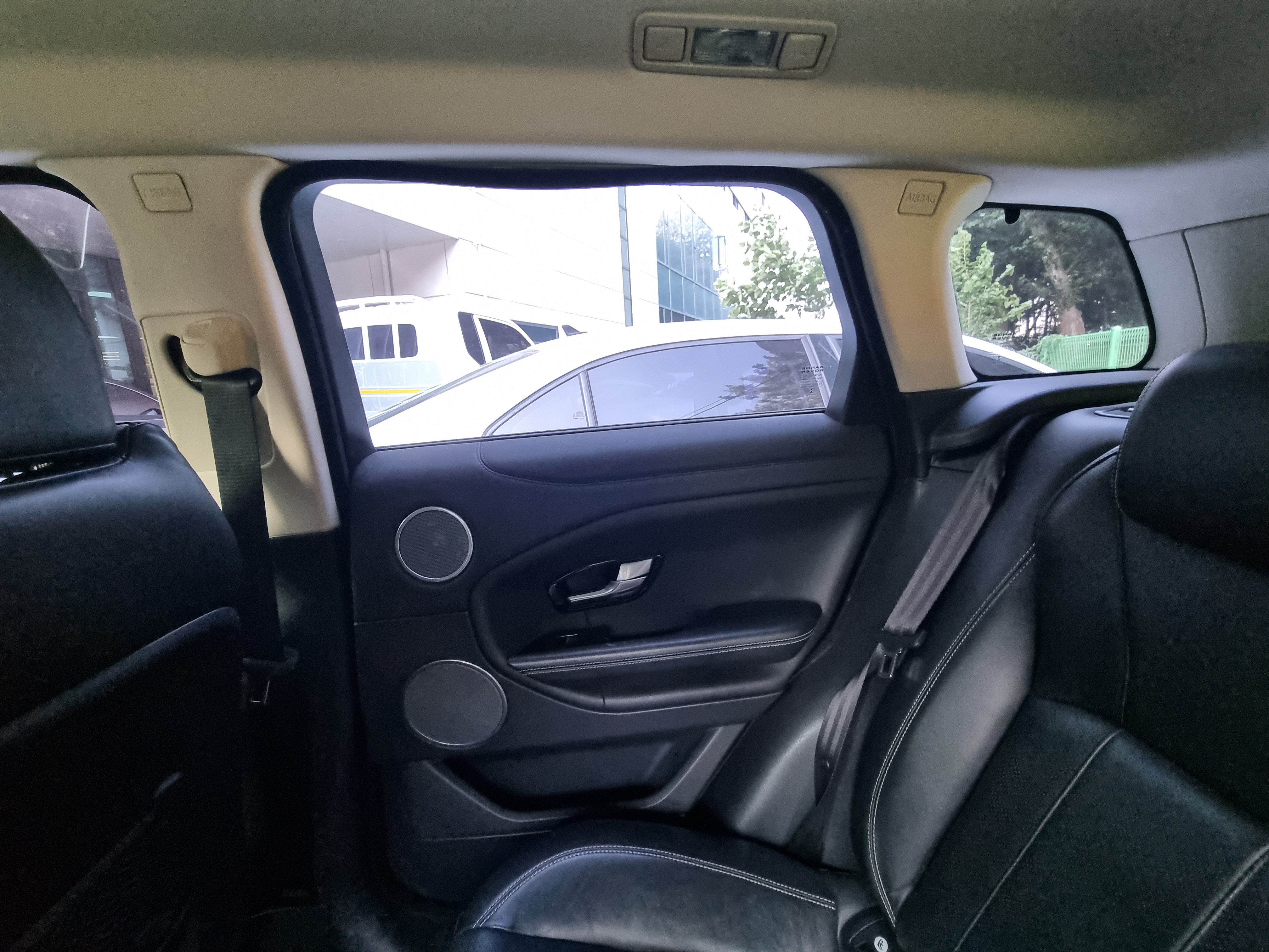 2016 LAND ROVER RANGE ROVER EVOQUE 2.0 TD4 SE - Thumbnail 37