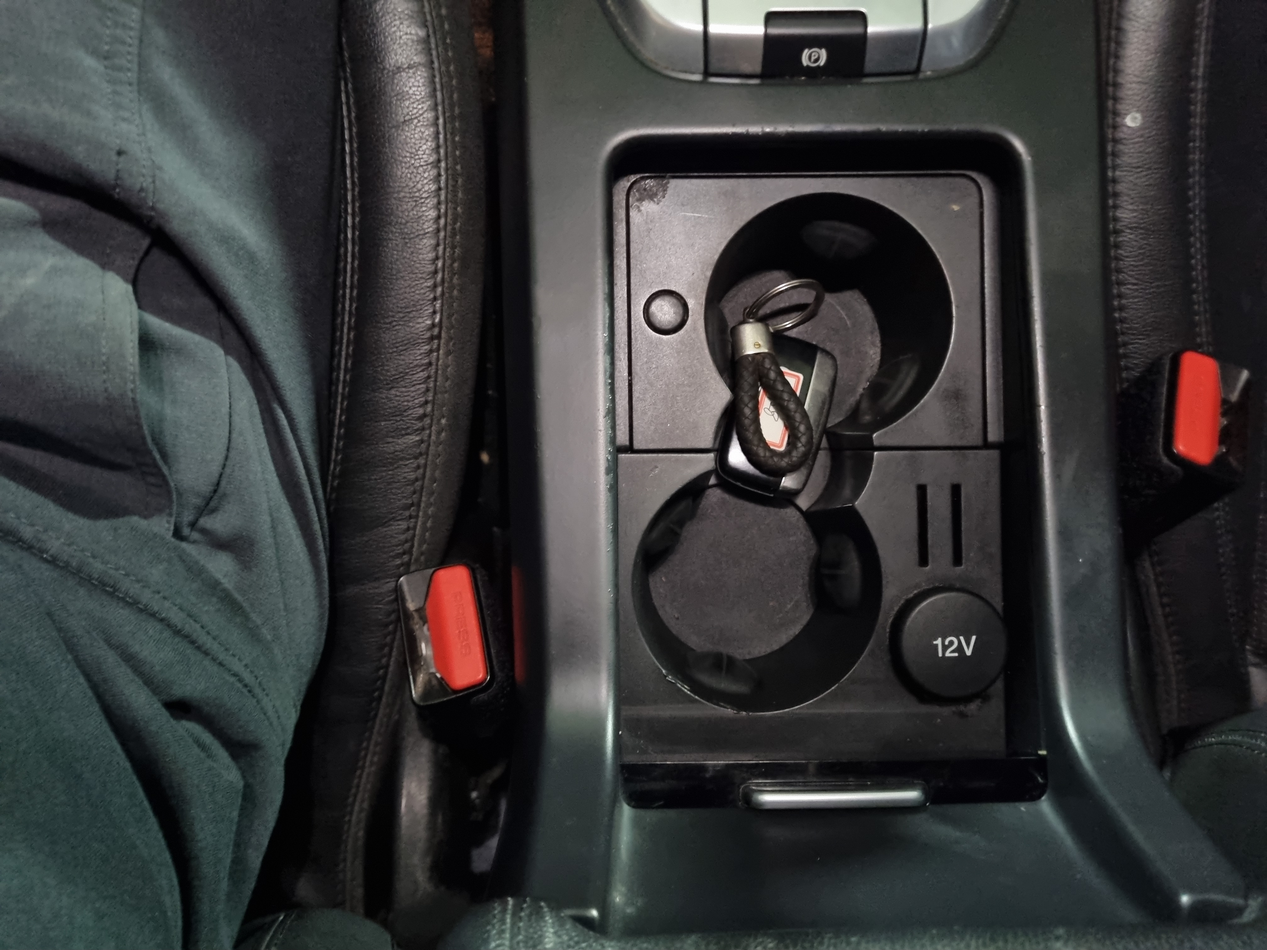 2015 LAND ROVER DISCOVERY SPORT 2.2 SD4 HSE LUXURY - Thumbnail 25