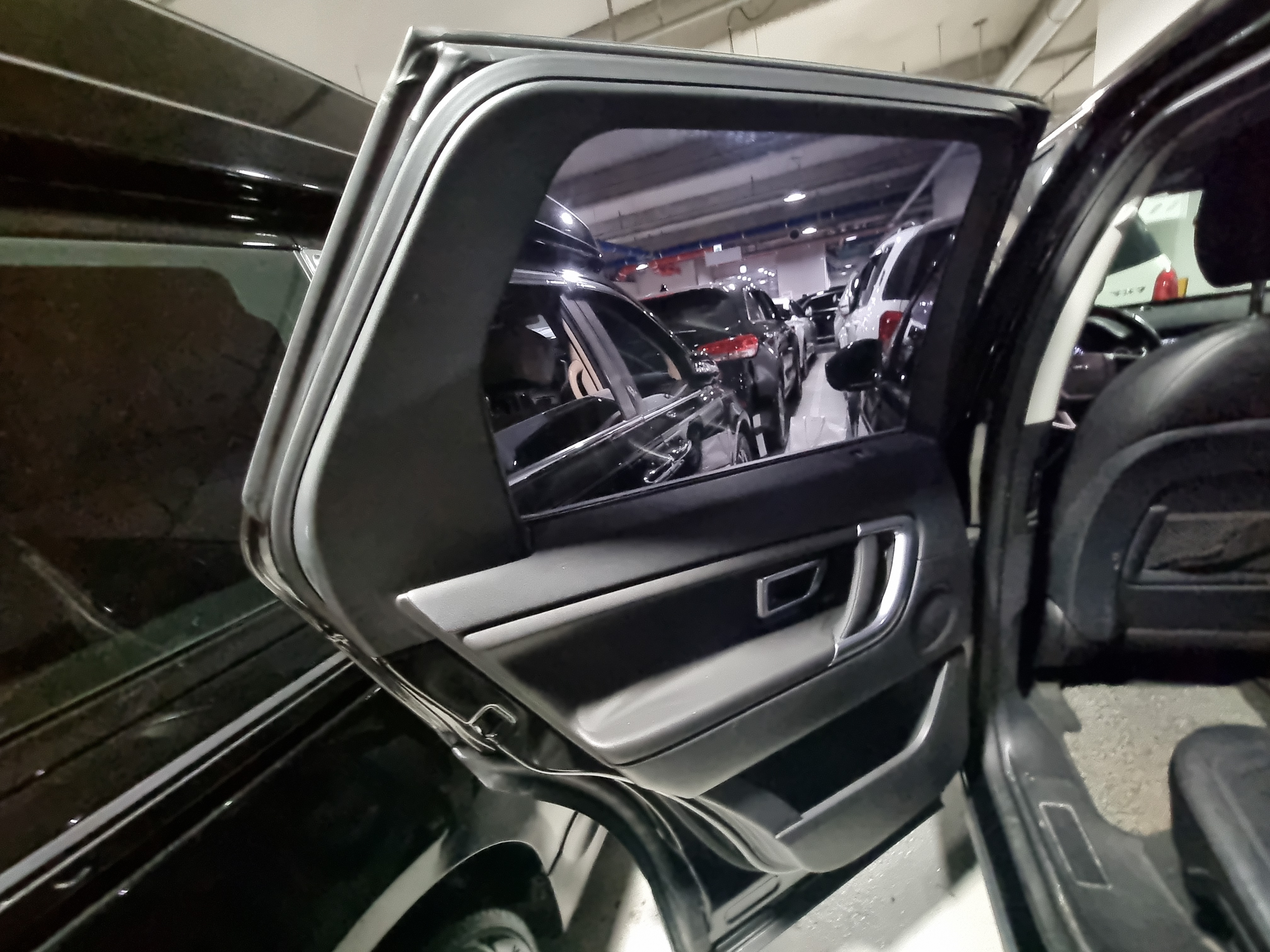 2015 LAND ROVER DISCOVERY SPORT 2.2 SD4 HSE LUXURY - Thumbnail 32