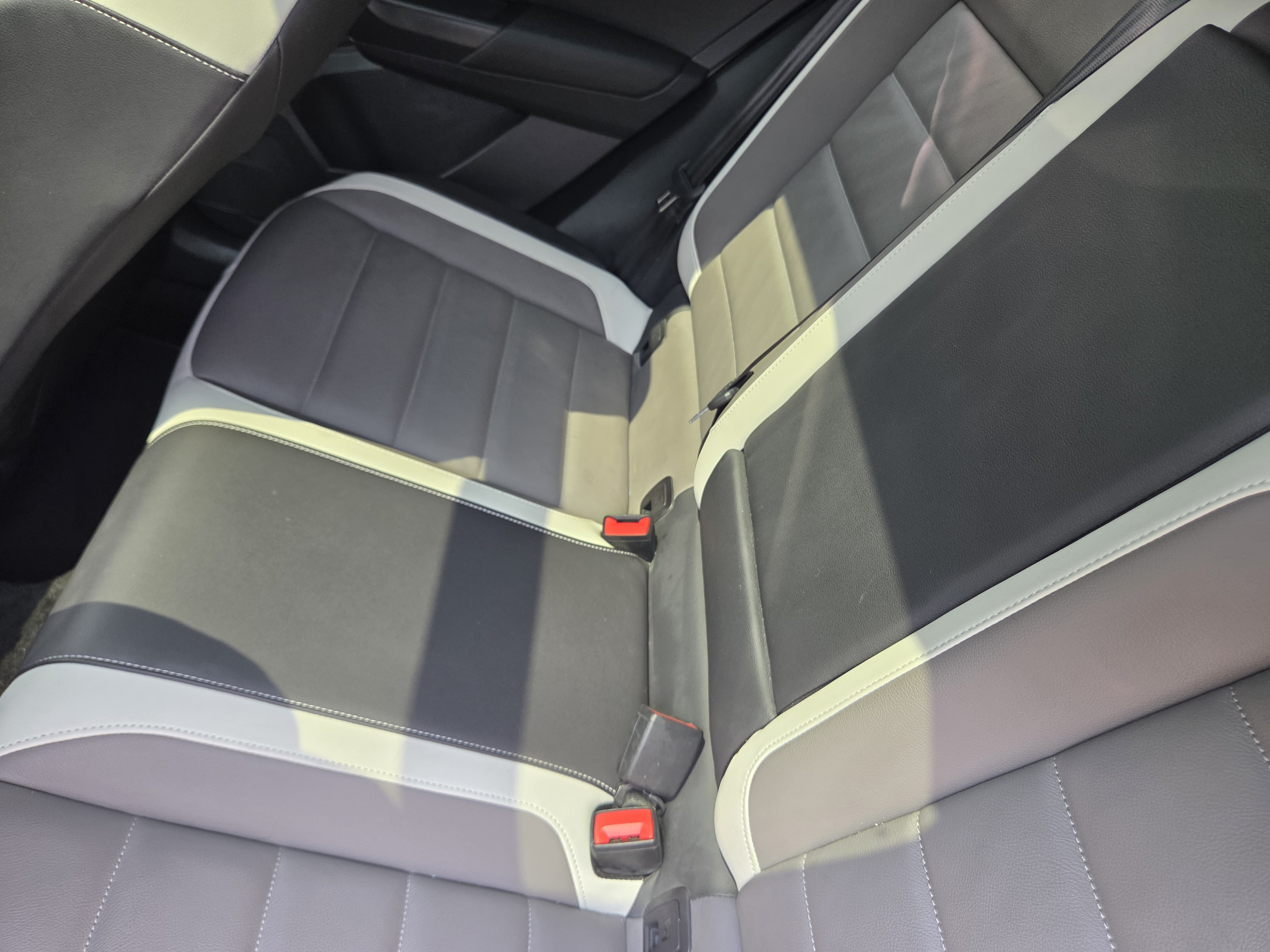 2021 VOLKSWAGEN T-ROC 2.0 TDI PRESTIGE - Thumbnail 30