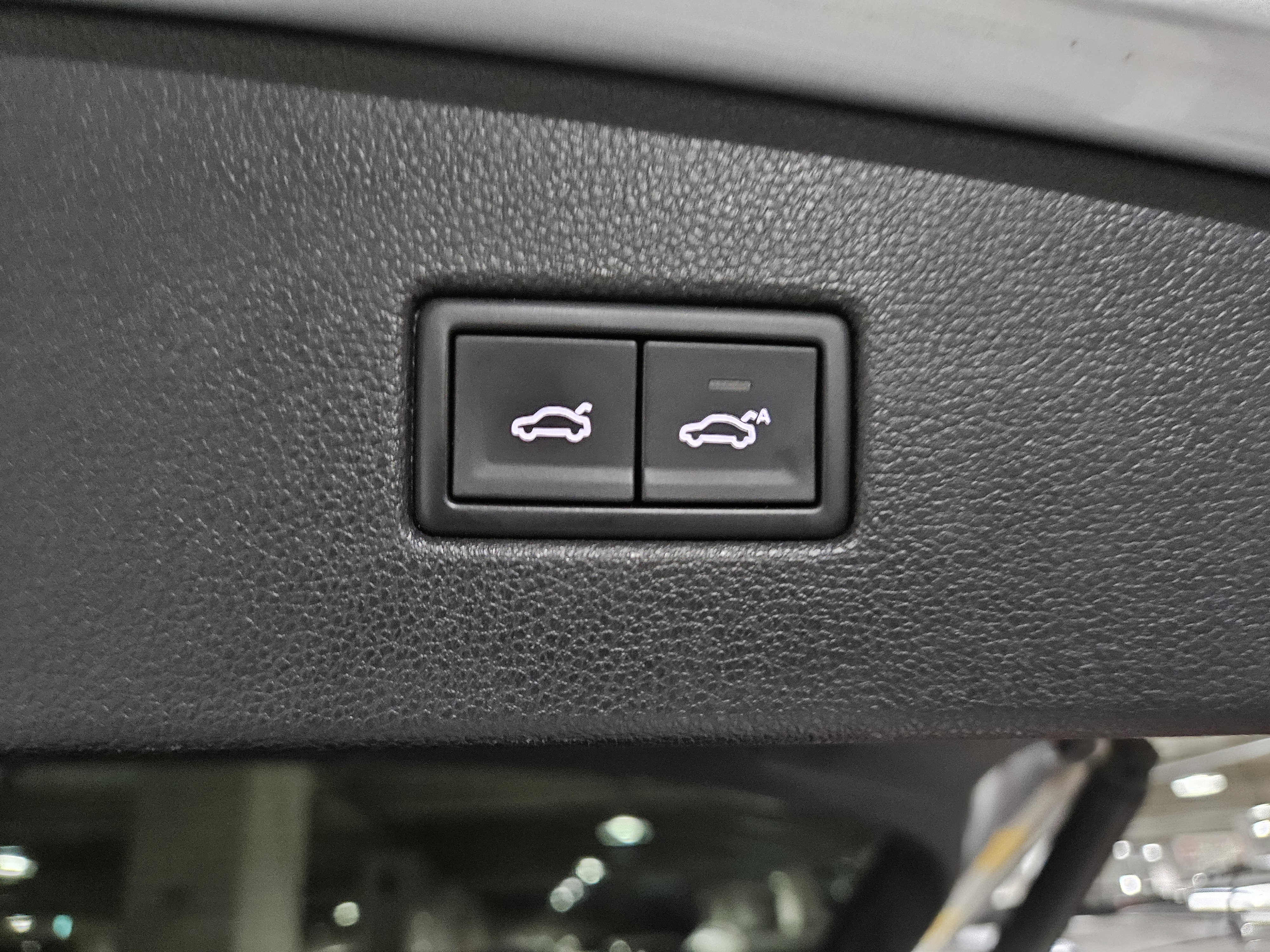 2018 VOLKSWAGEN TIGUAN (2ND GEN) 2.0 TDI - Thumbnail 11