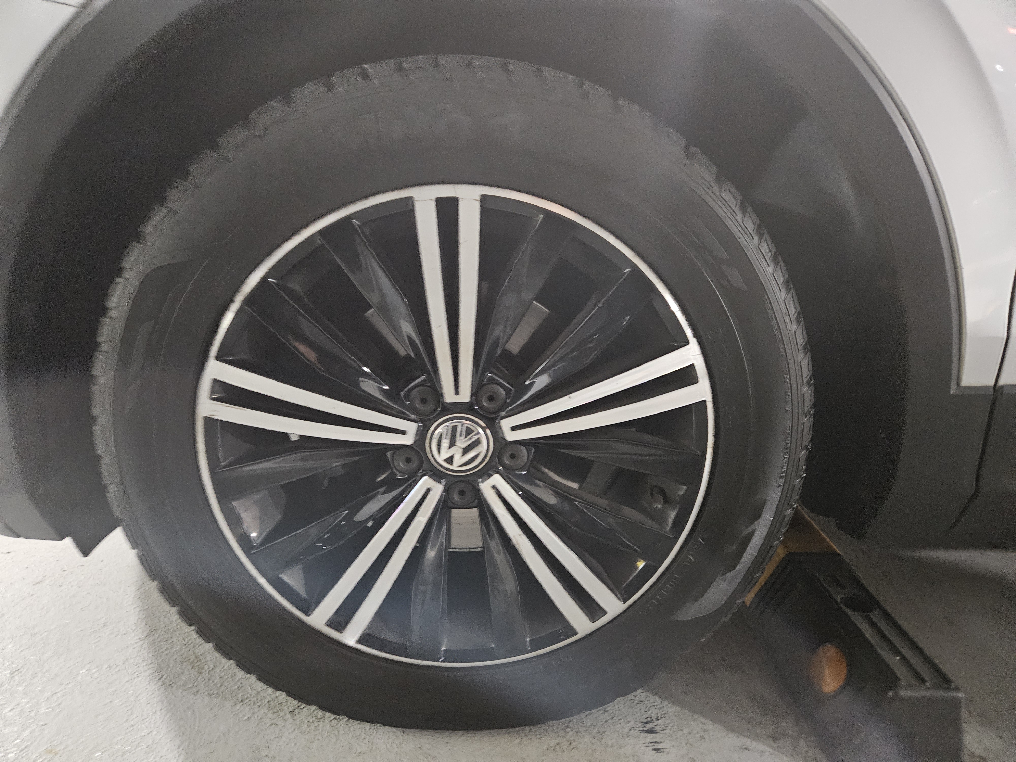 2018 VOLKSWAGEN TIGUAN (2ND GEN) 2.0 TDI - Thumbnail 13
