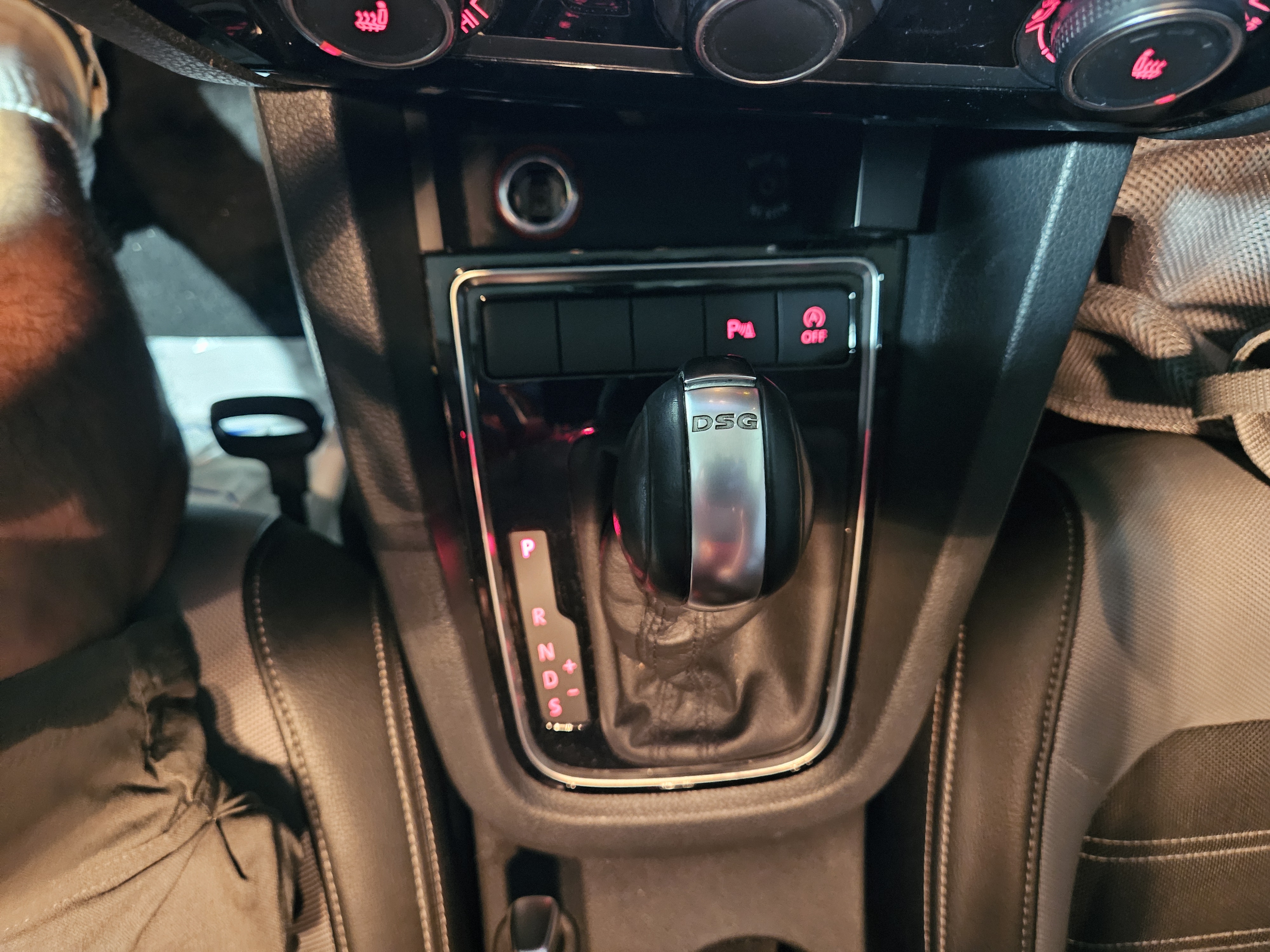 2015 VOLKSWAGEN JETTA 2.0 TDI BLUEMOTION - Thumbnail 20