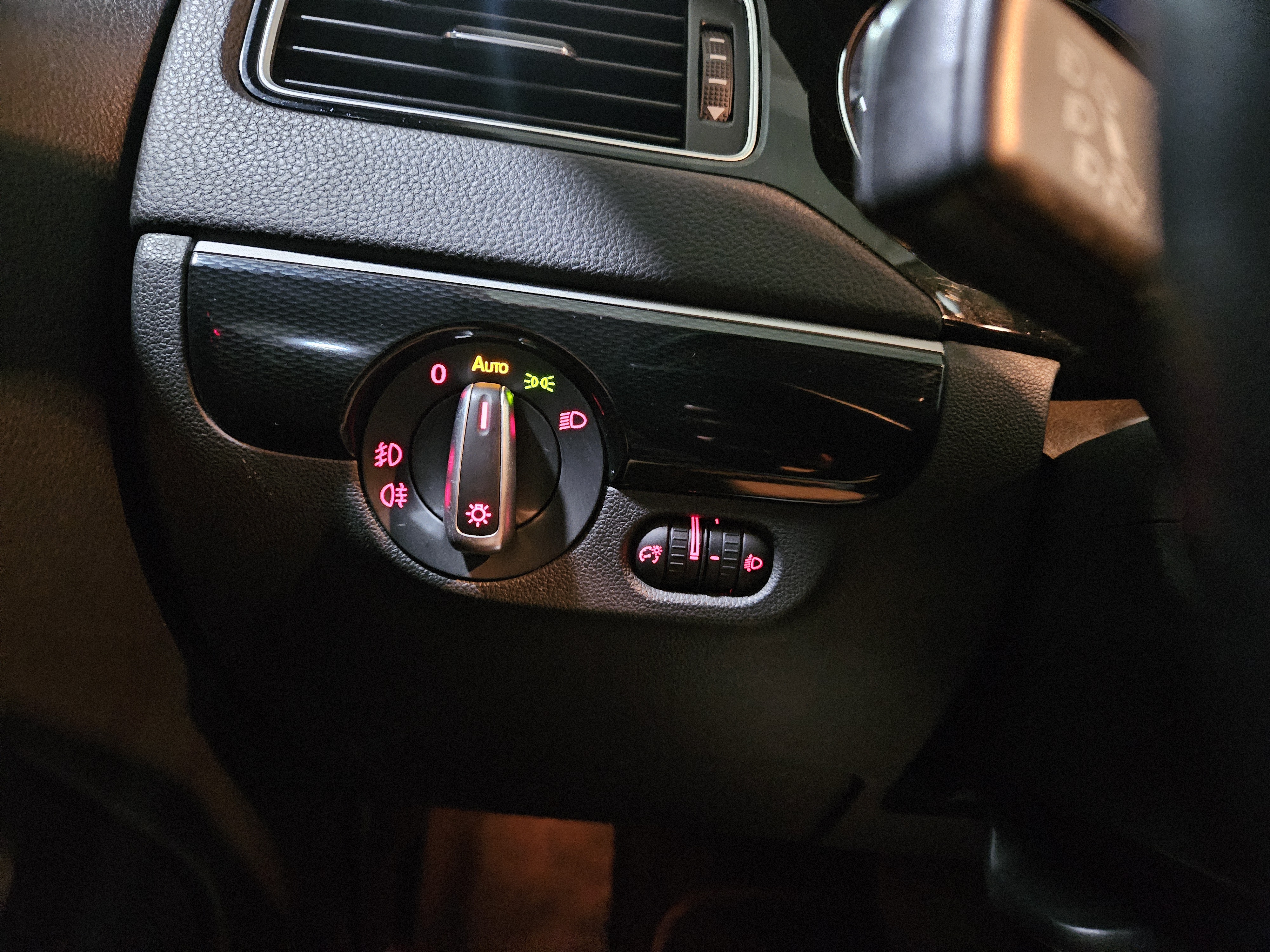 2015 VOLKSWAGEN JETTA 2.0 TDI BLUEMOTION - Thumbnail 25