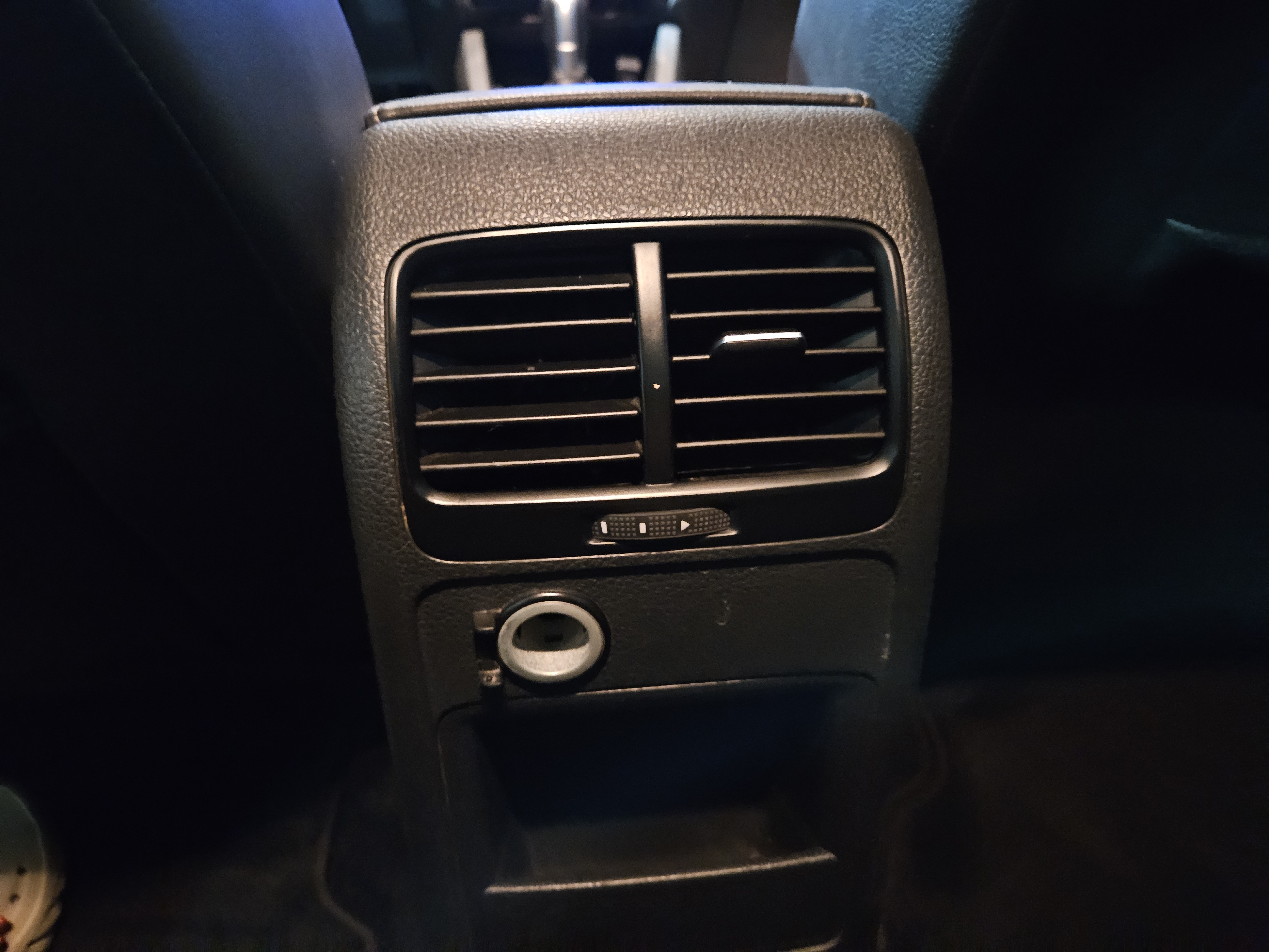 2015 VOLKSWAGEN JETTA 2.0 TDI BLUEMOTION - Thumbnail 32