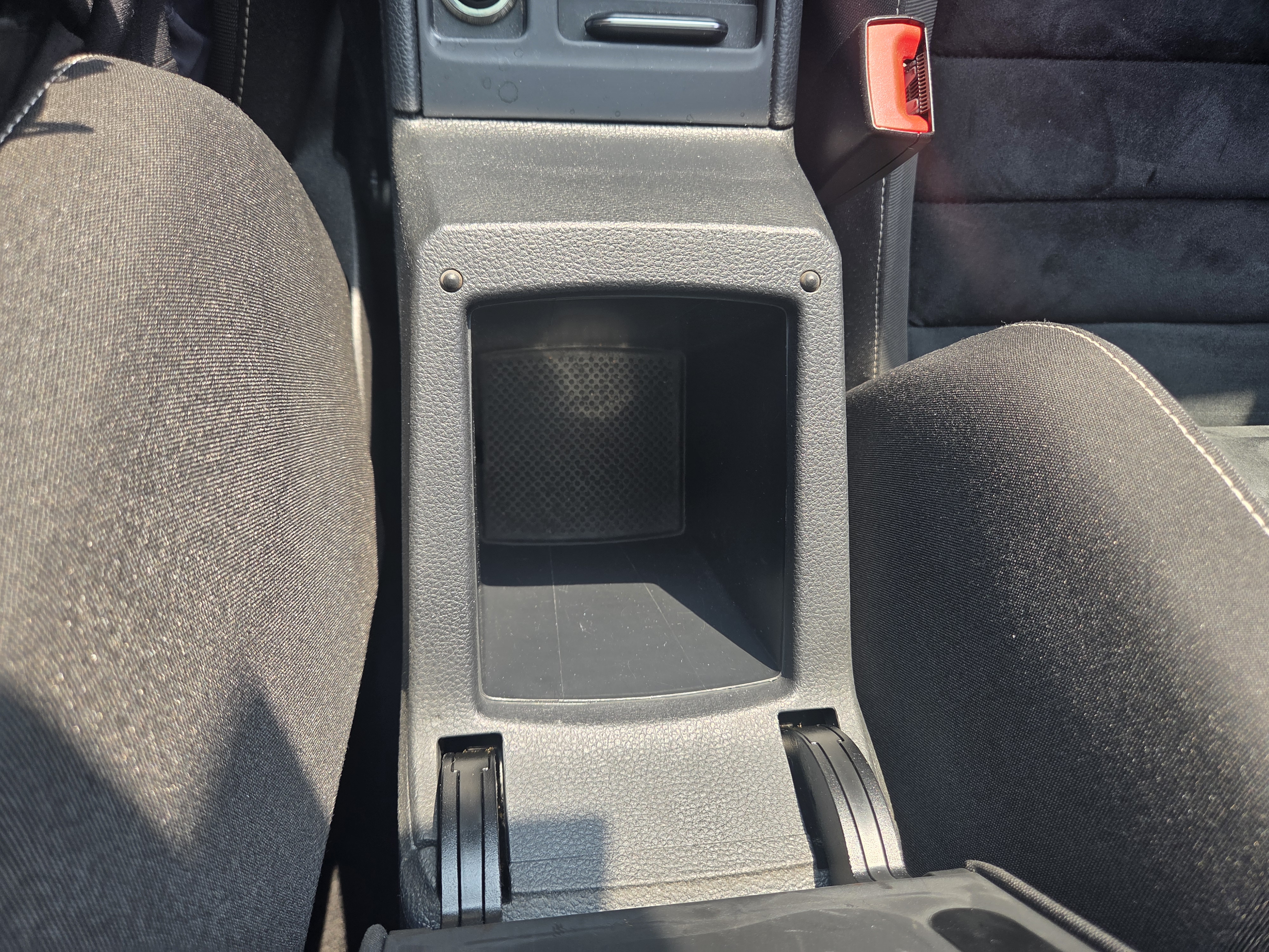 2015 VOLKSWAGEN GOLF7 2.0 TDI - Thumbnail 25