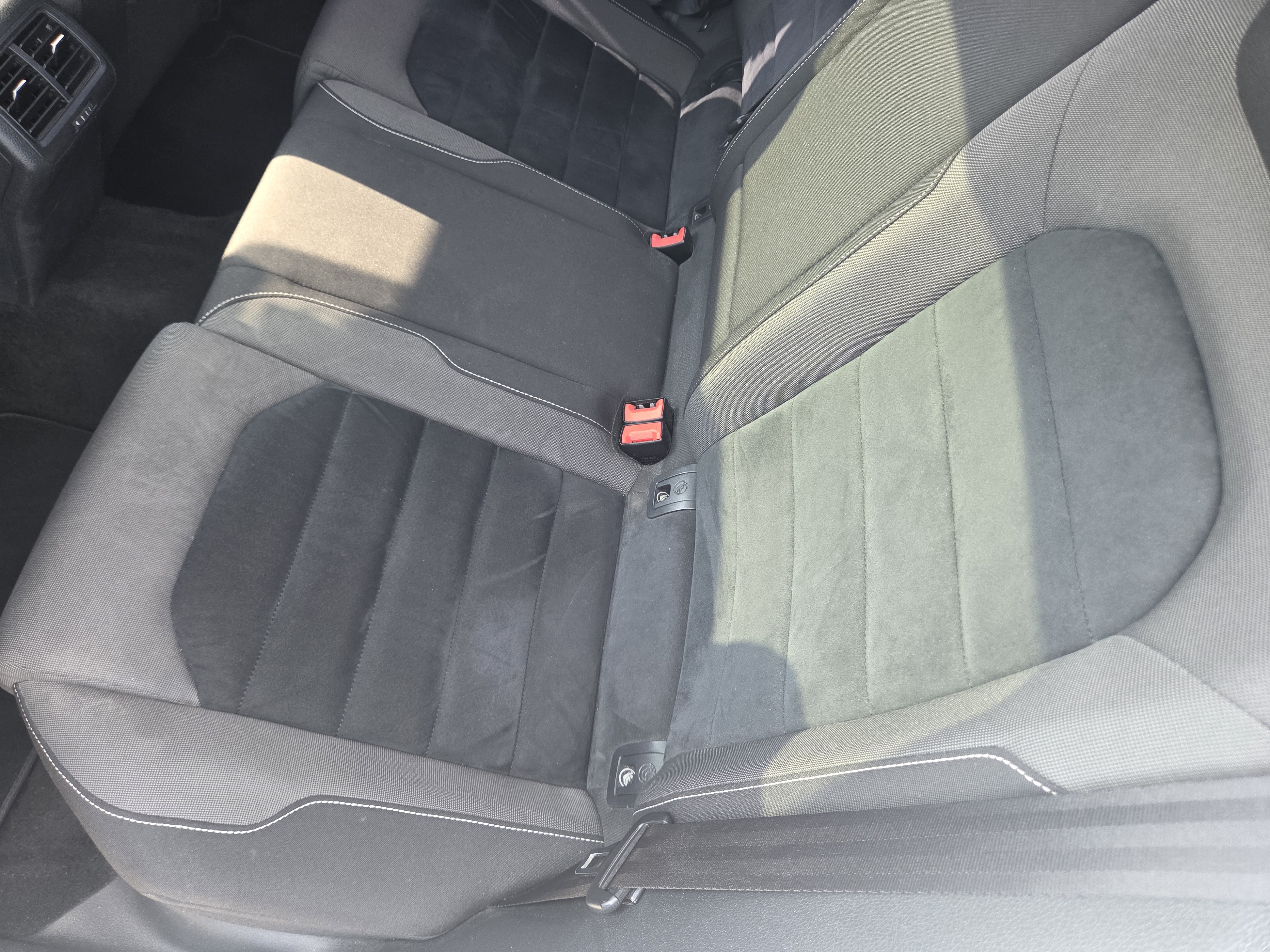 2015 VOLKSWAGEN GOLF7 2.0 TDI - Thumbnail 29