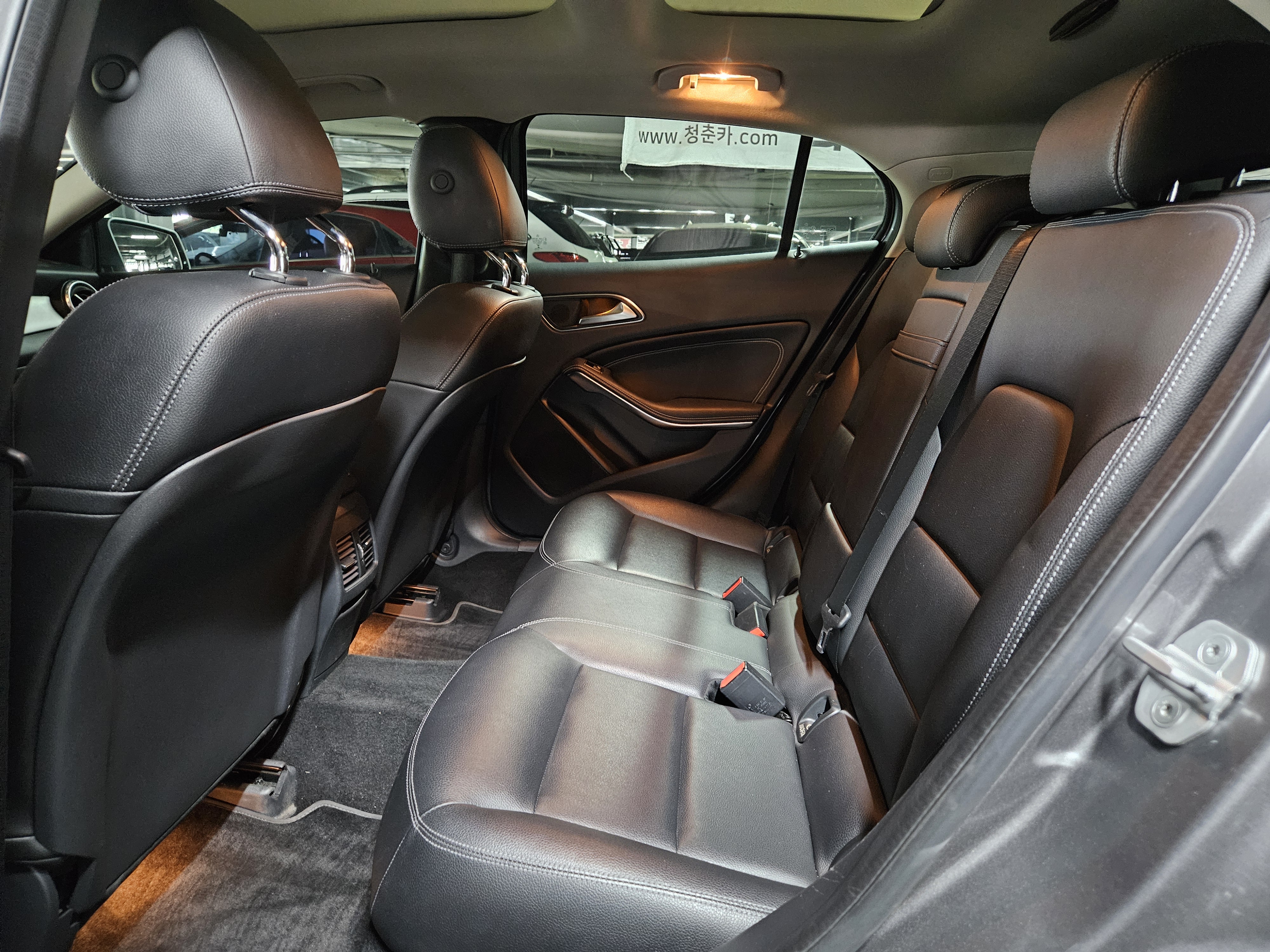 2016 MERCEDES-BENZ  GLA-CLASS X156 GLA200 D 4MATIC - Thumbnail 31