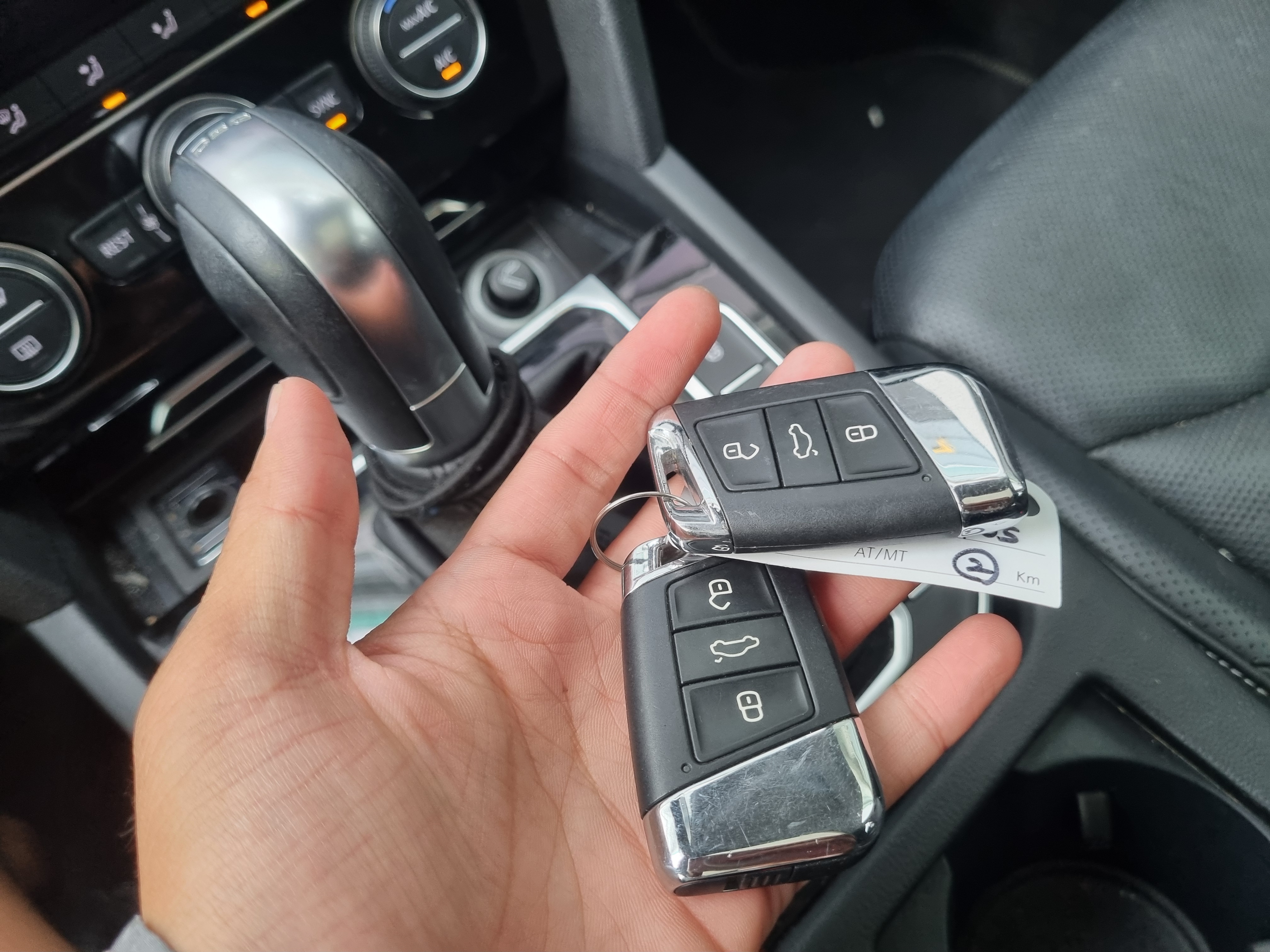 2019 VOLKSWAGEN ARTEON 2.0 TDI ELEGANCE PRESTIGE - Thumbnail 31